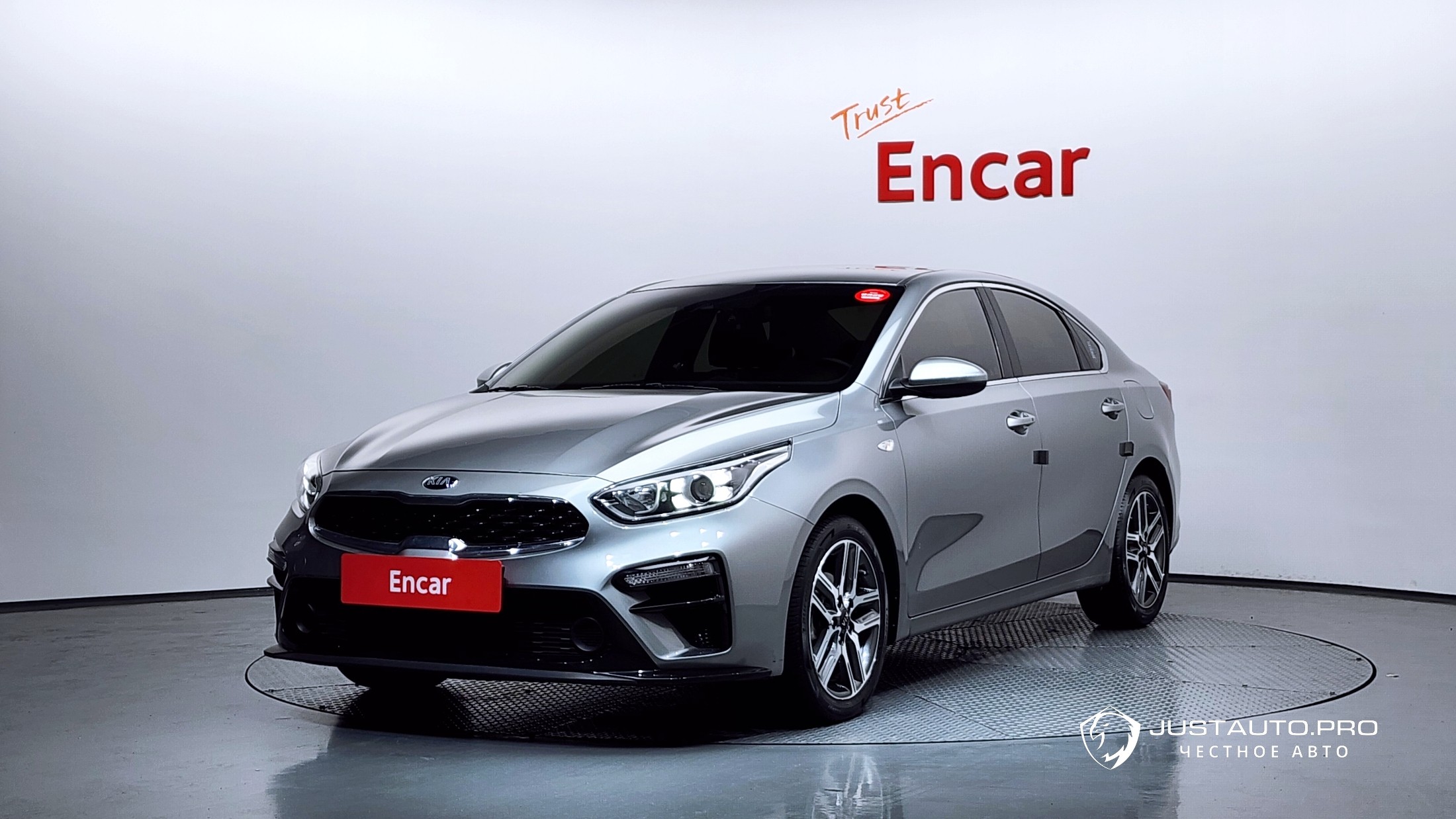 Автомобиль Kia K3