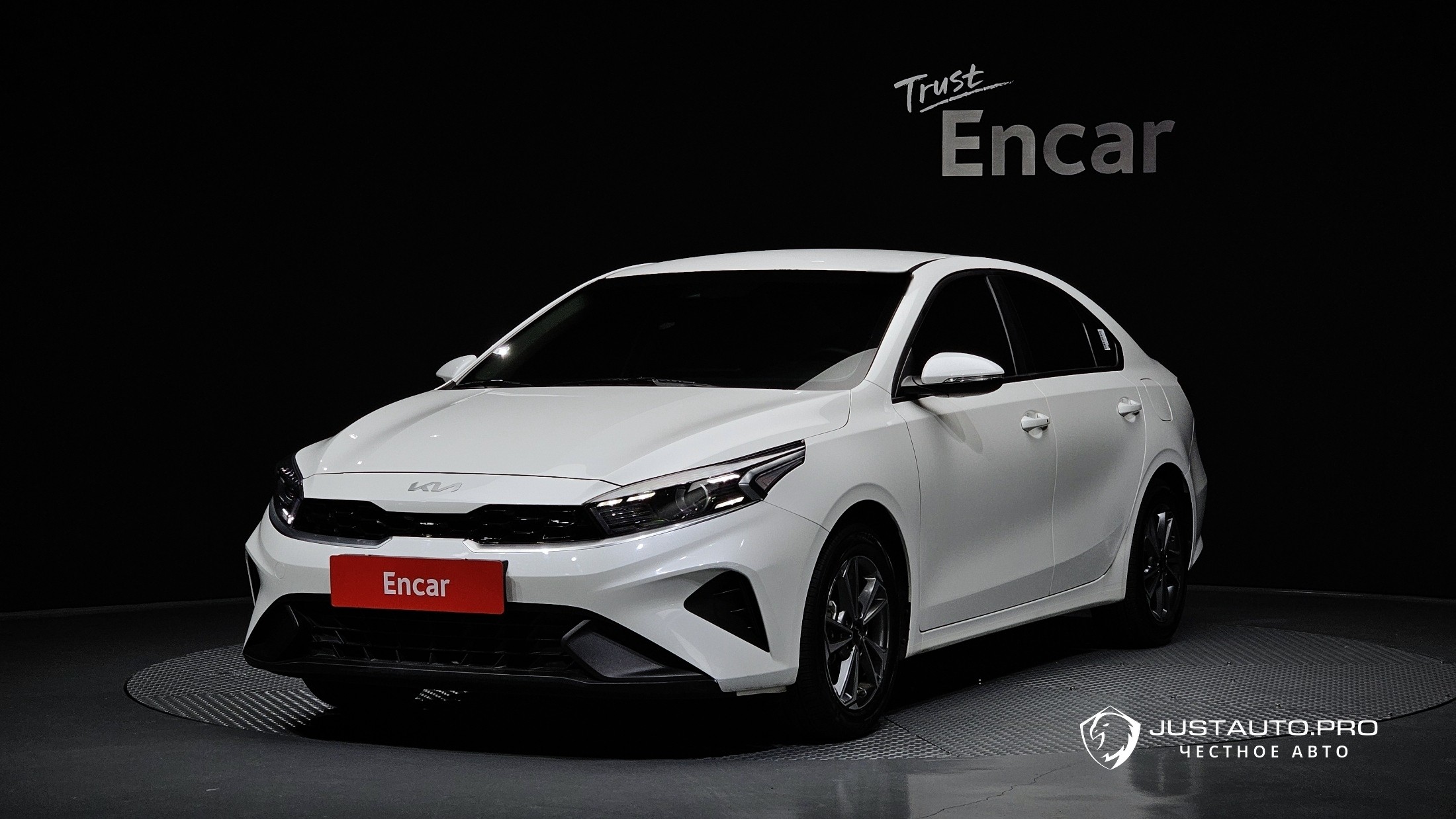 Автомобиль Kia K3