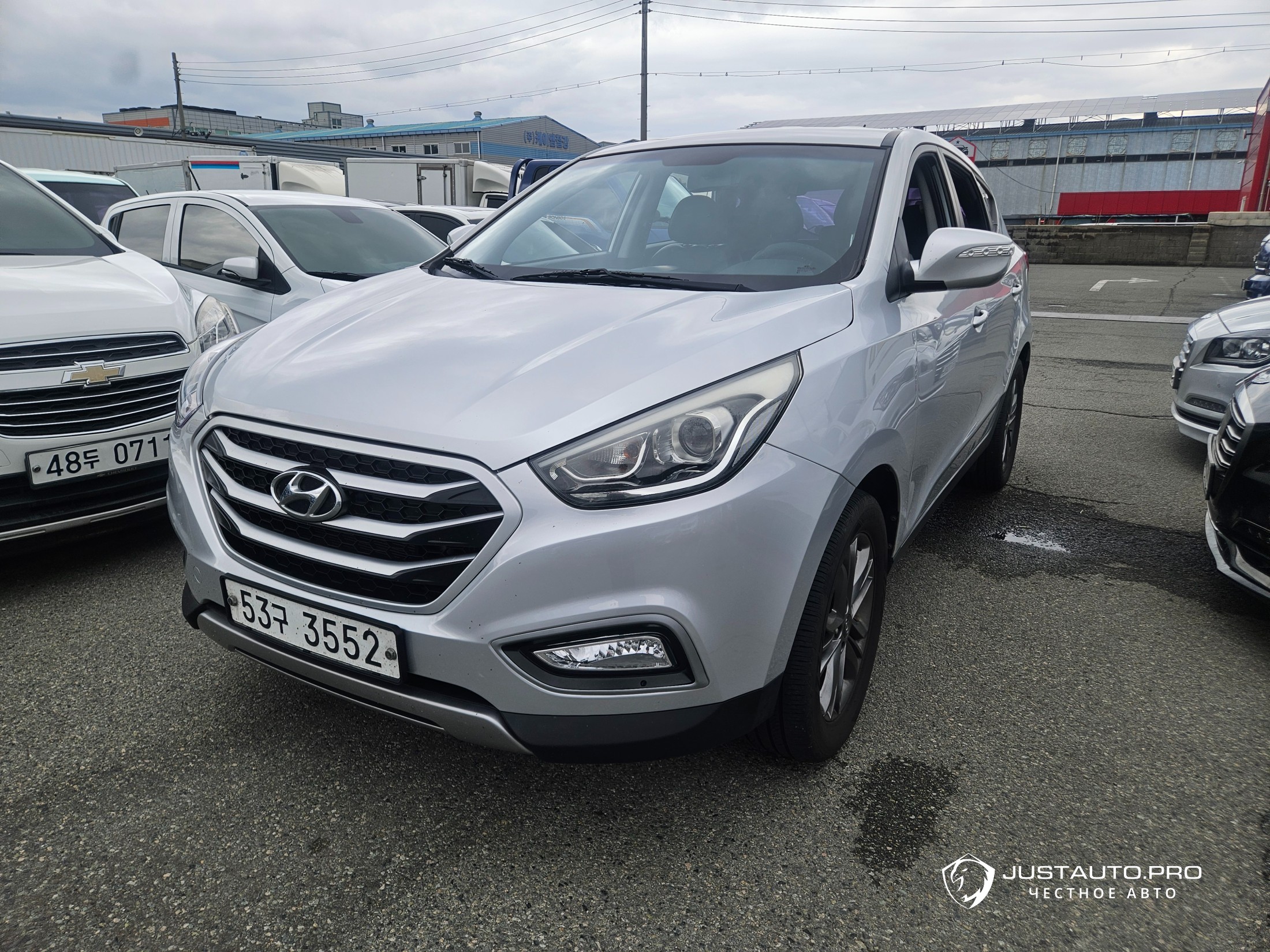 Автомобиль Hyundai Tucson