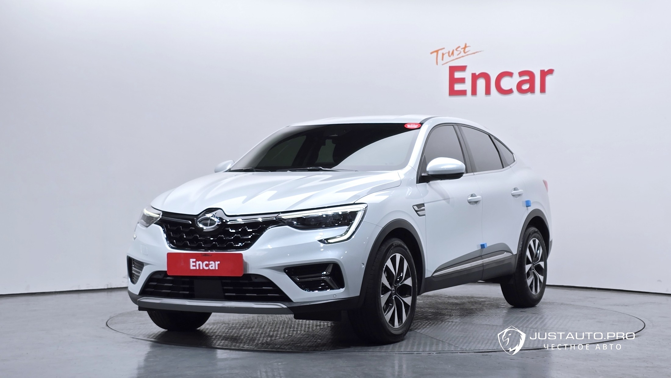 Автомобиль Renault-KoreaSamsung XM3