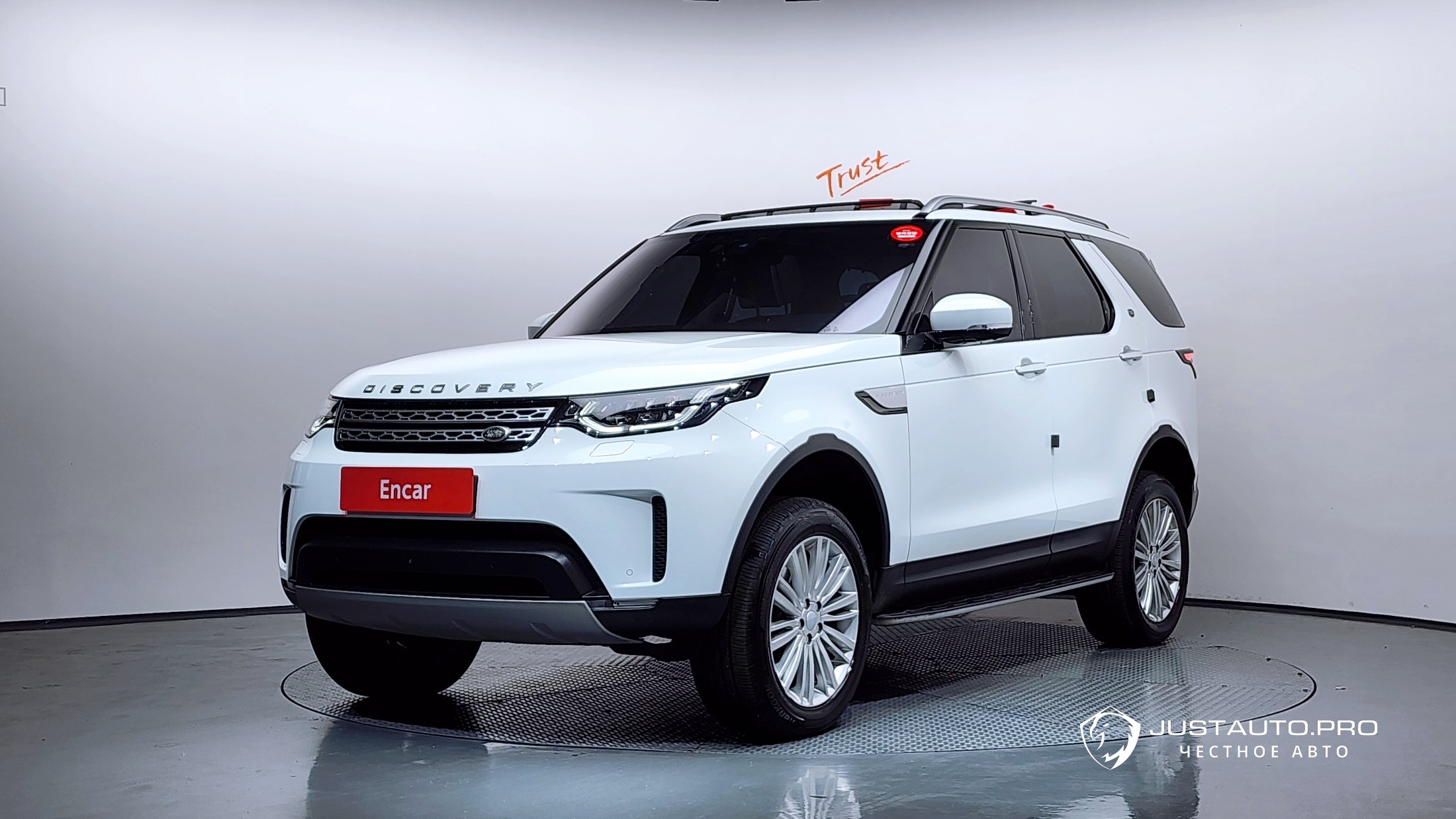 Автомобиль Land Rover Discovery