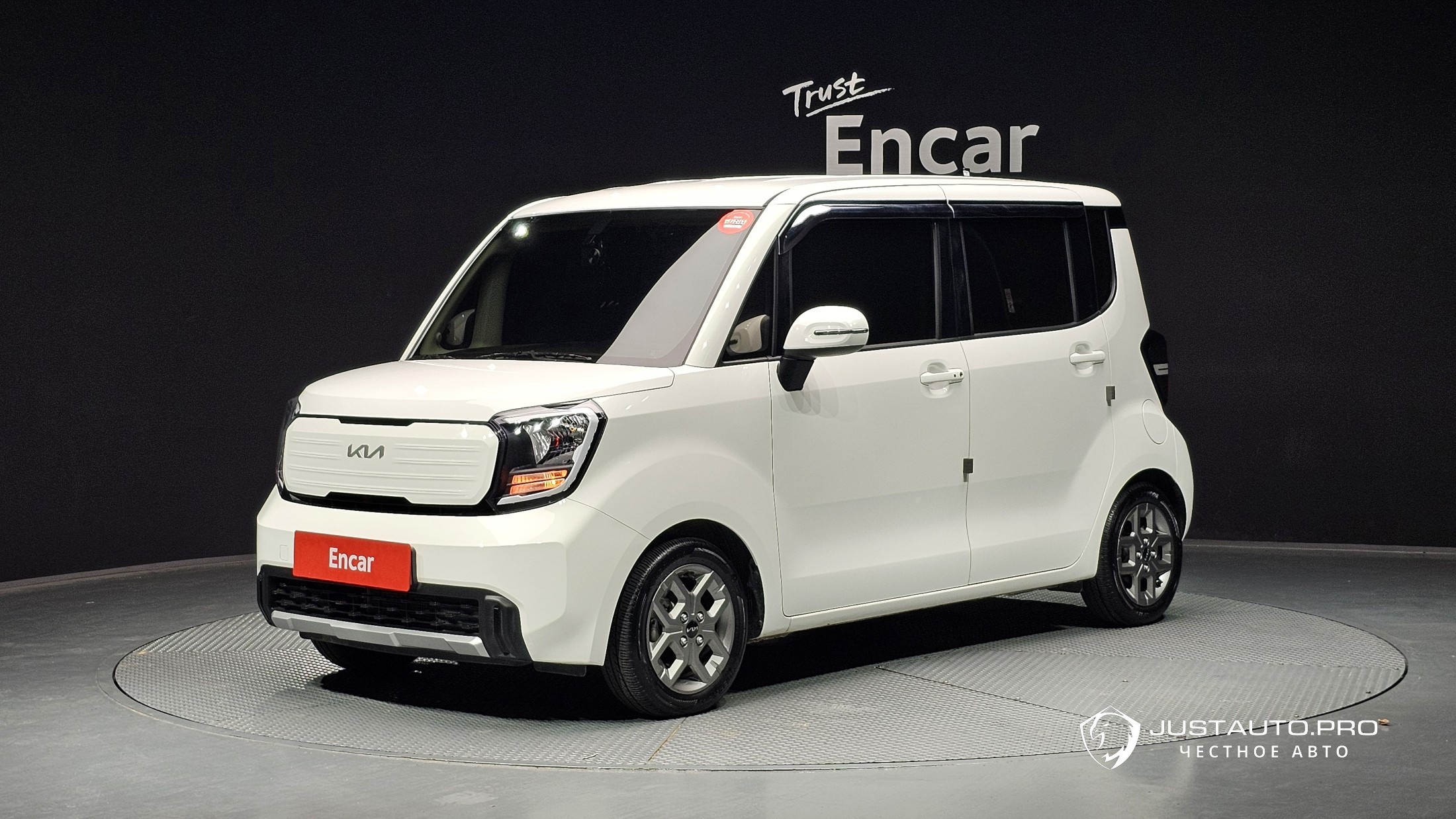Автомобиль Kia RAY
