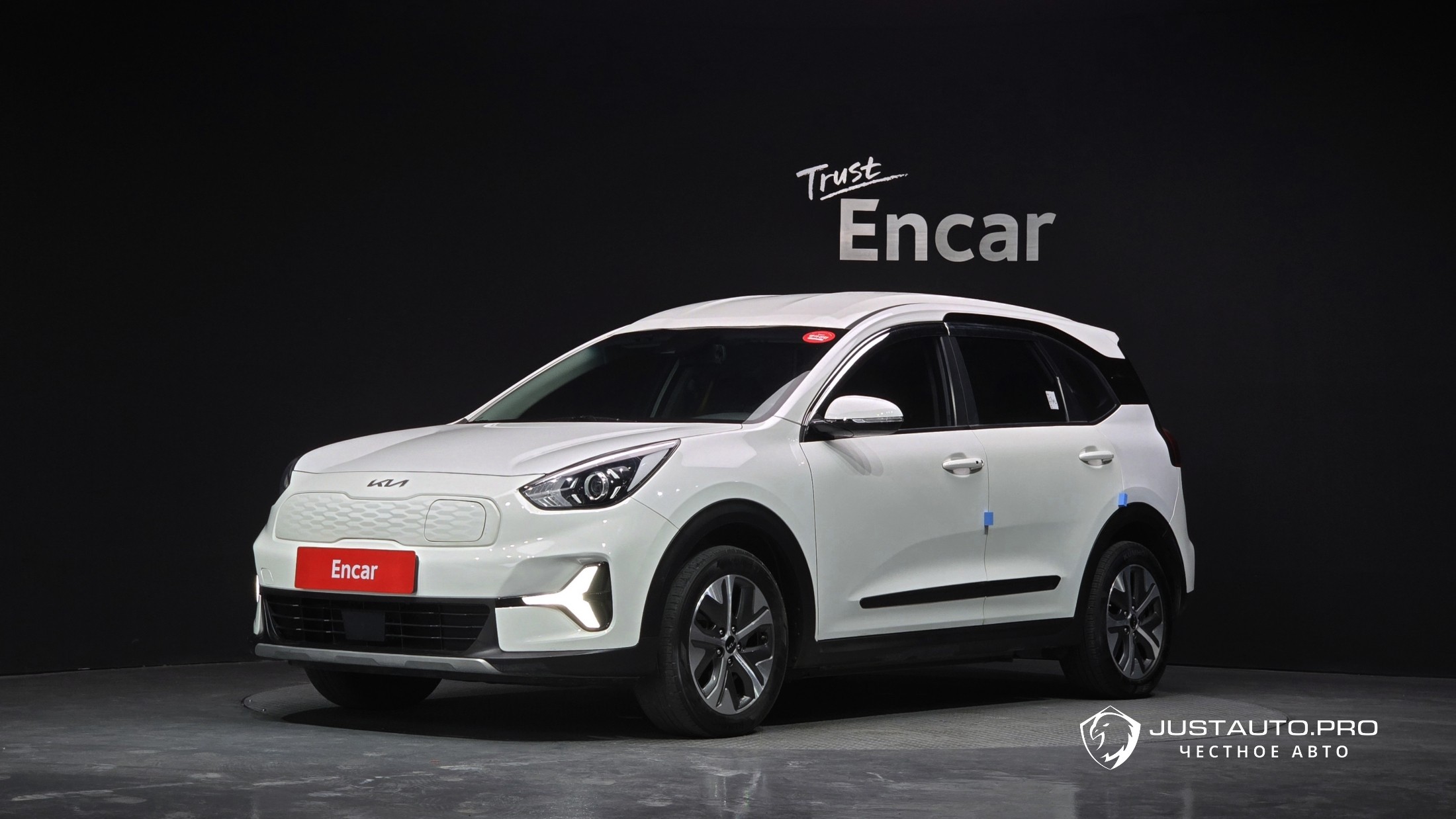 Автомобиль Kia Niro