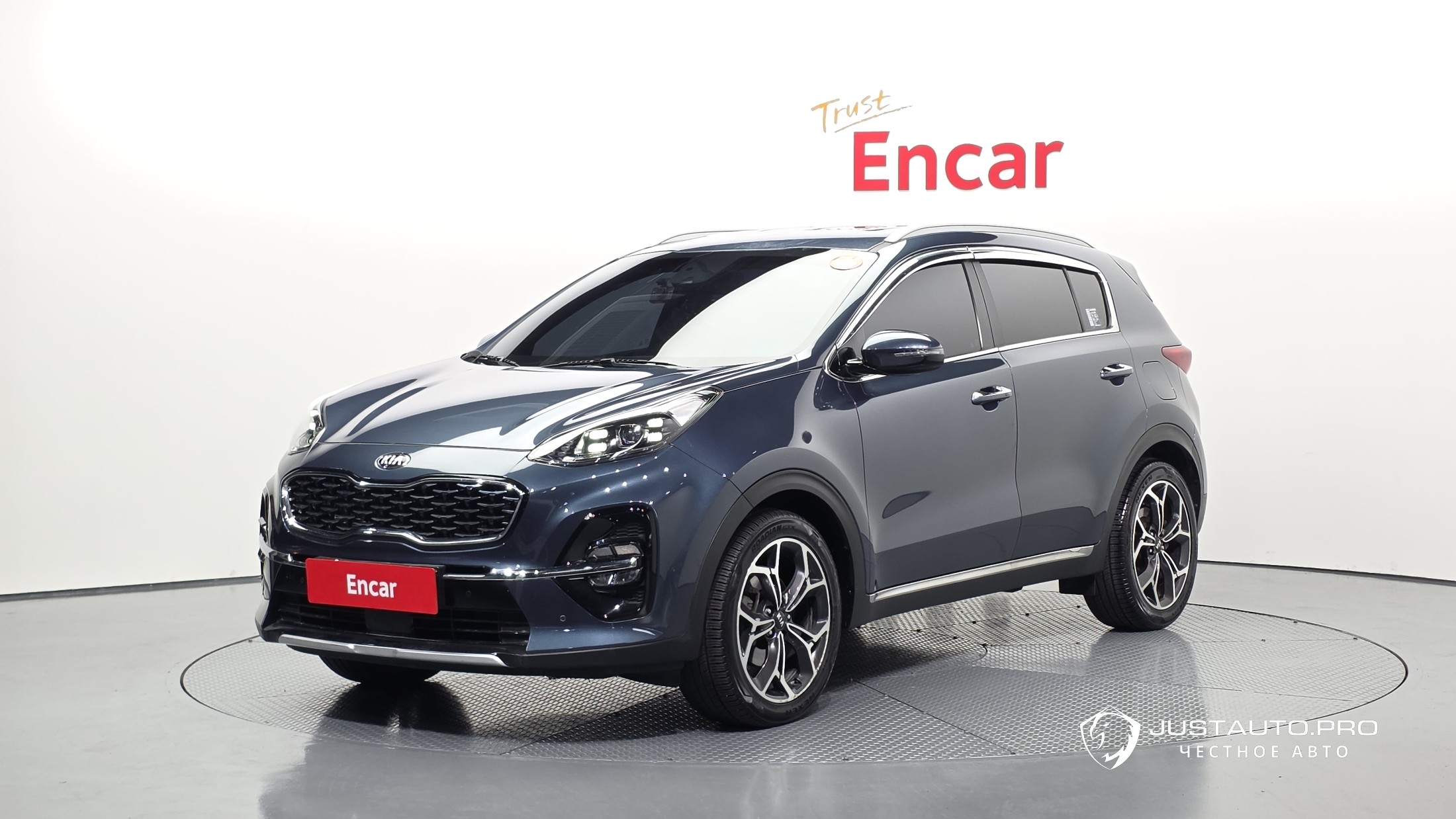 Автомобиль Kia Sportage