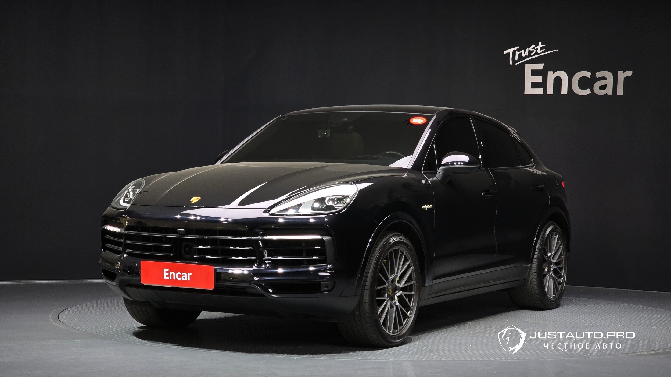 Автомобиль Porsche Cayenne