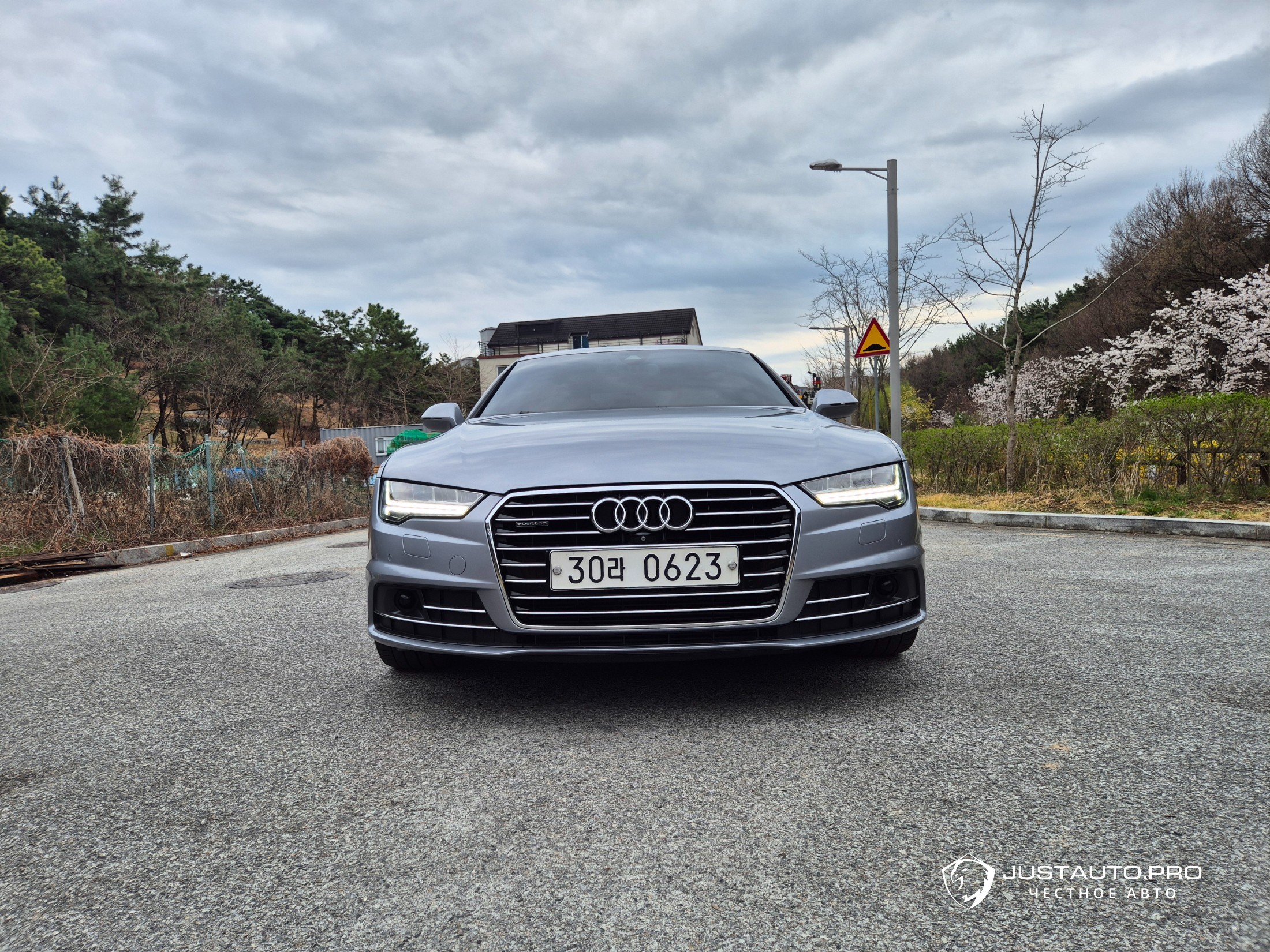 Автомобиль Audi A7
