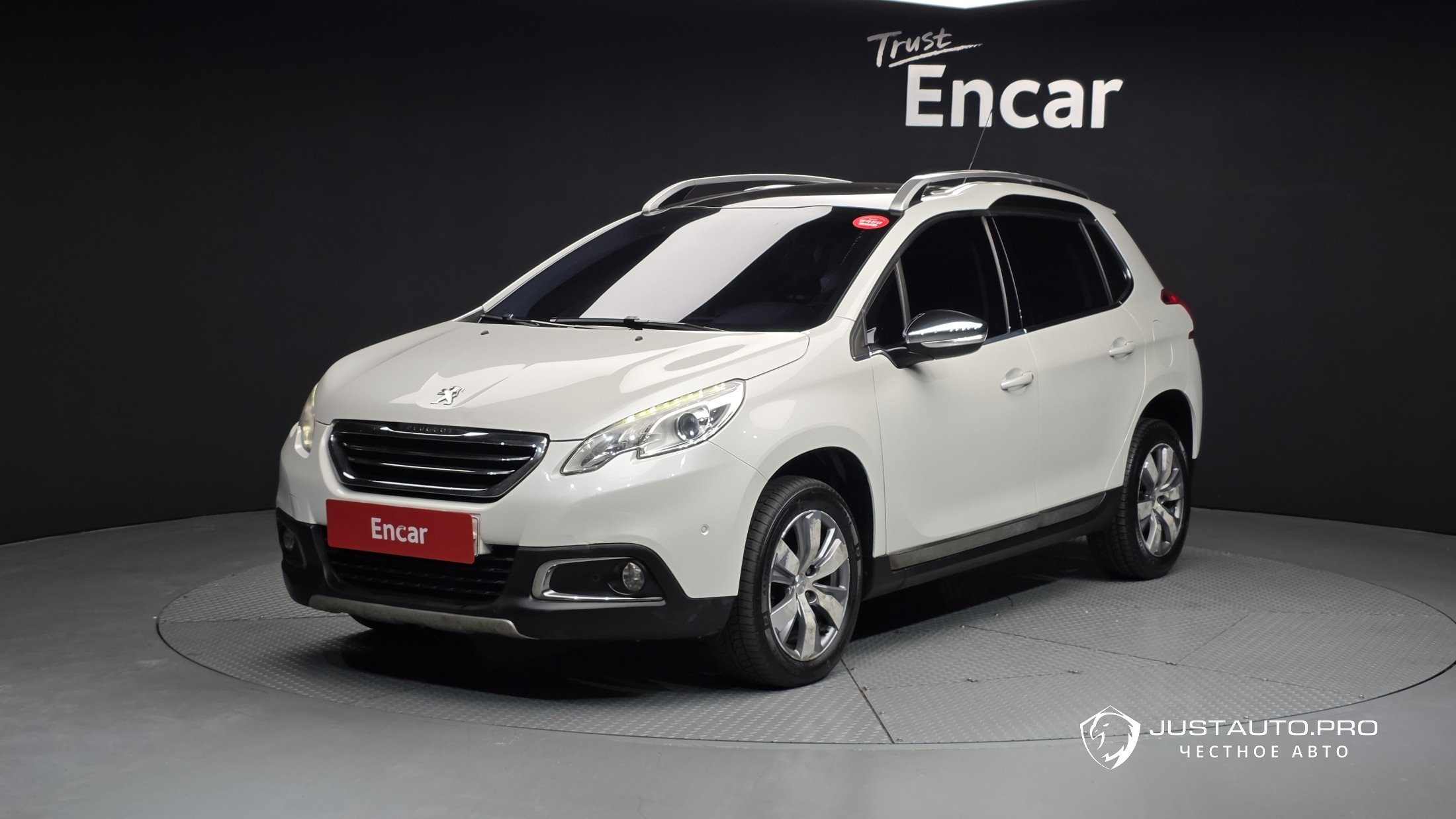 Автомобиль Peugeot 2008