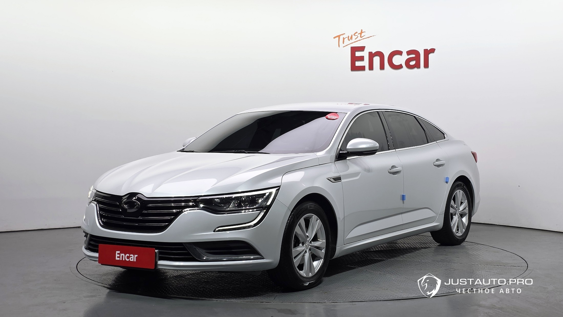 Автомобиль Renault-KoreaSamsung SM6