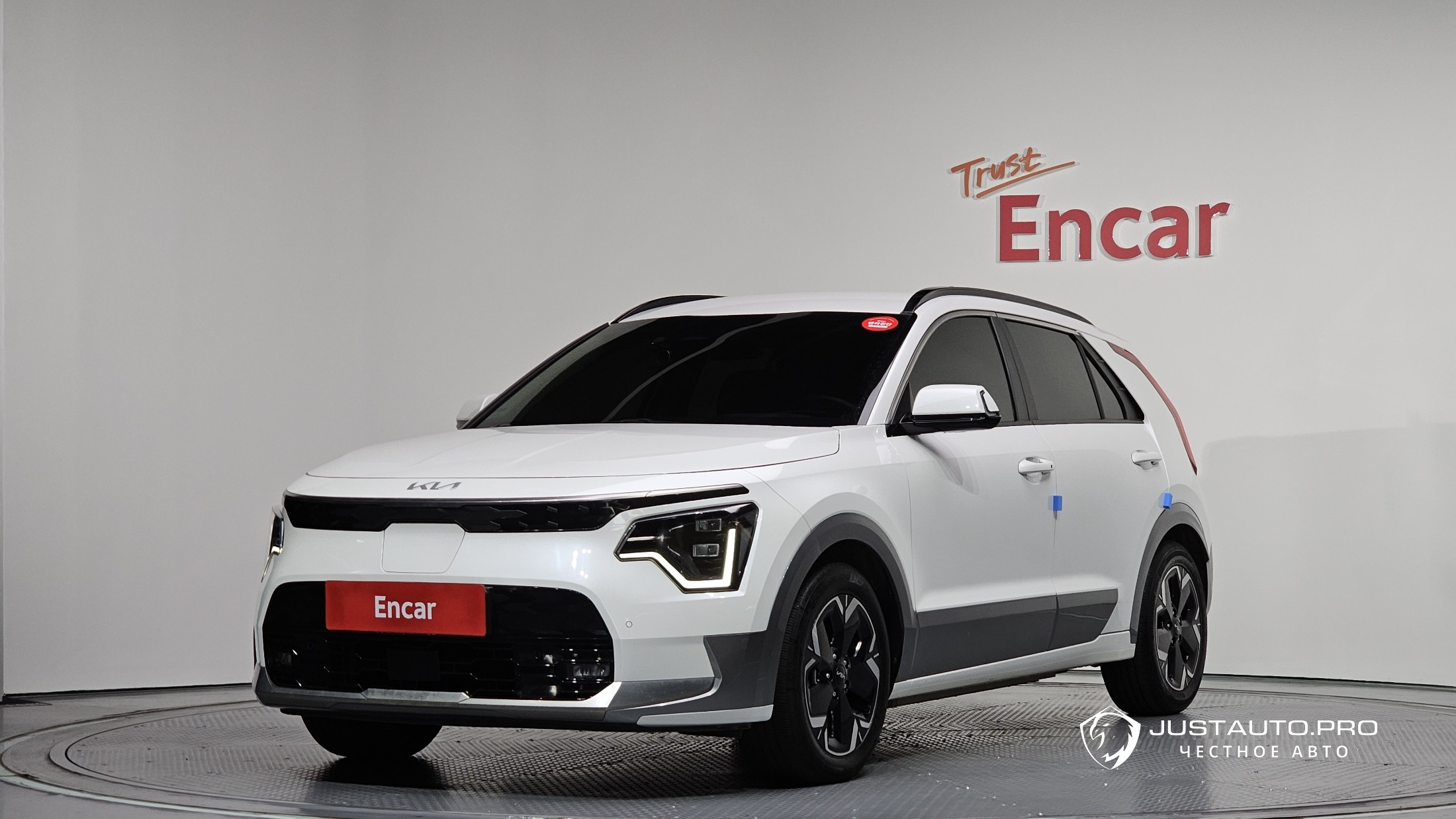 Автомобиль Kia Niro