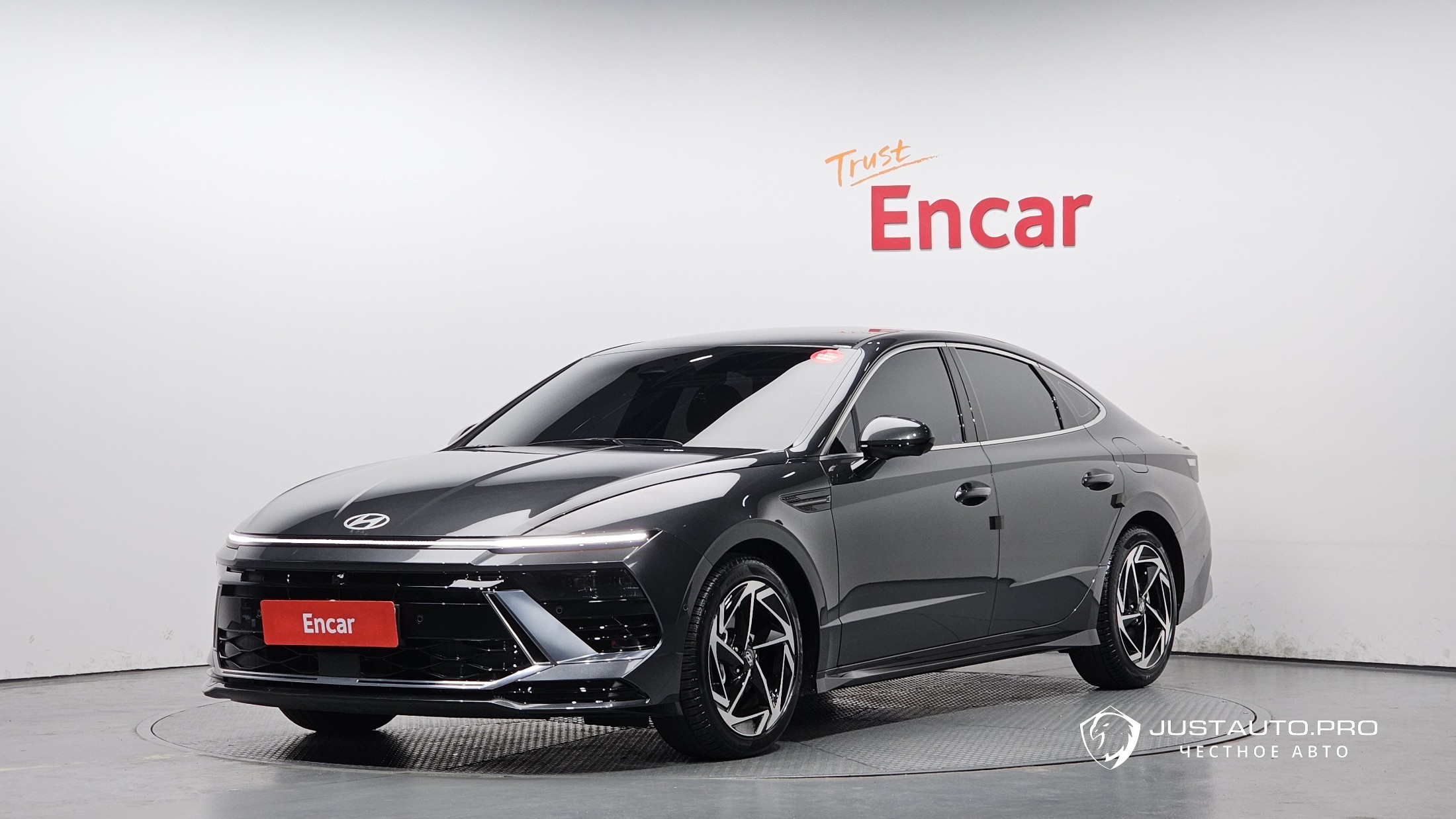 Автомобиль Hyundai Sonata