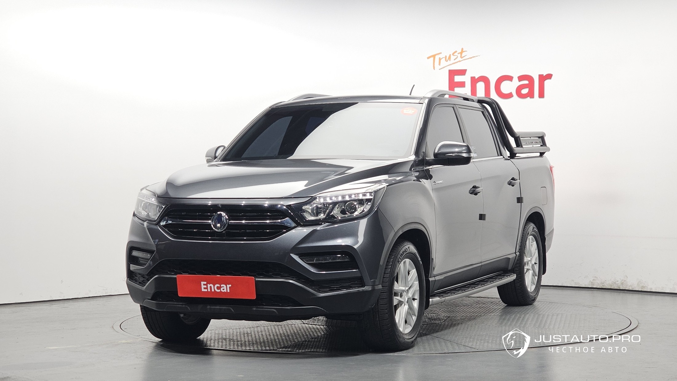 Автомобиль KG_Mobility_Ssangyong Rexton