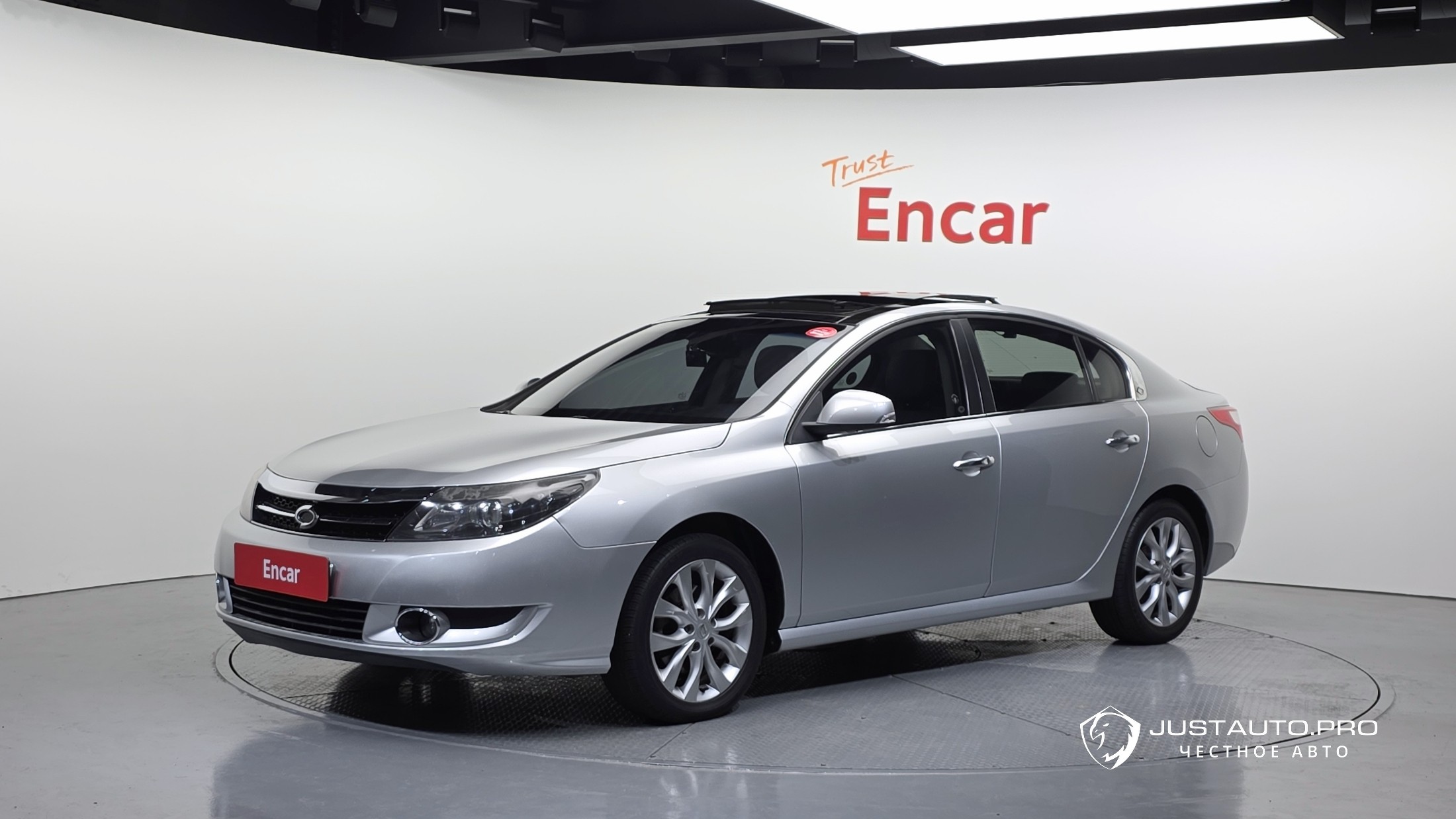 Автомобиль Renault-KoreaSamsung SM5 