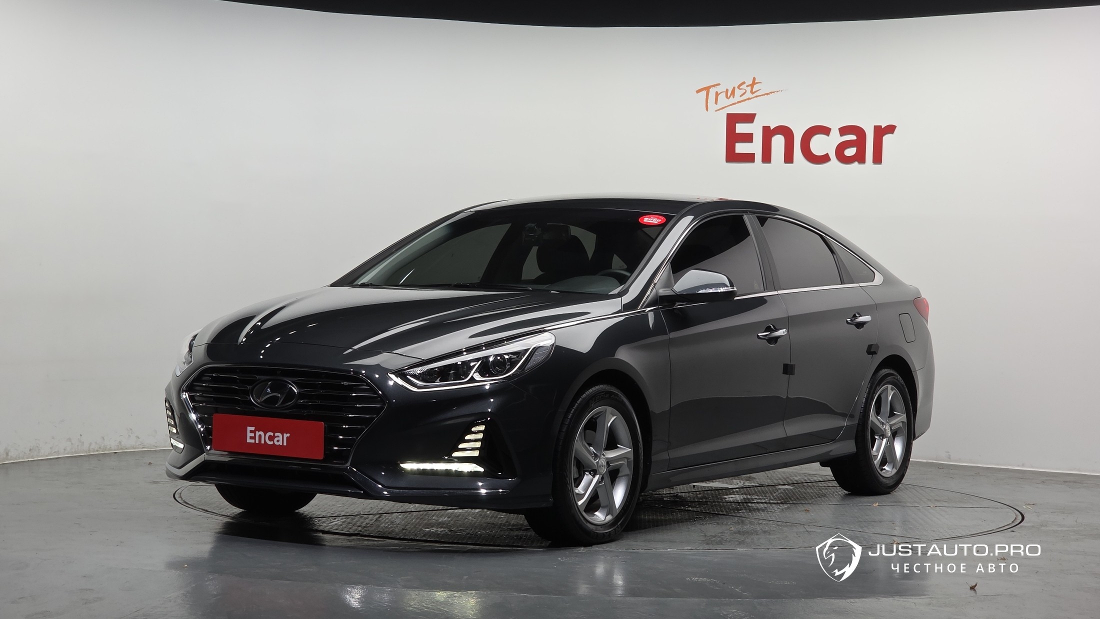 Автомобиль Hyundai Sonata
