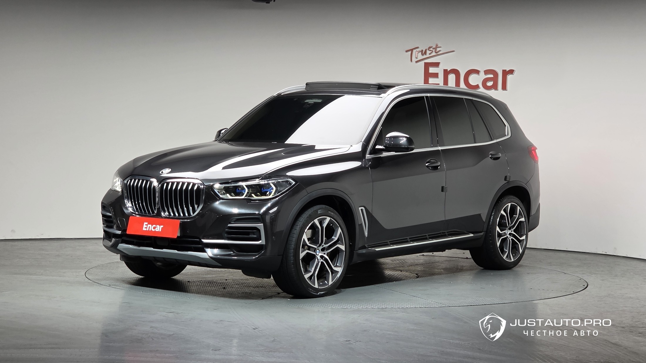 Автомобиль BMW X5