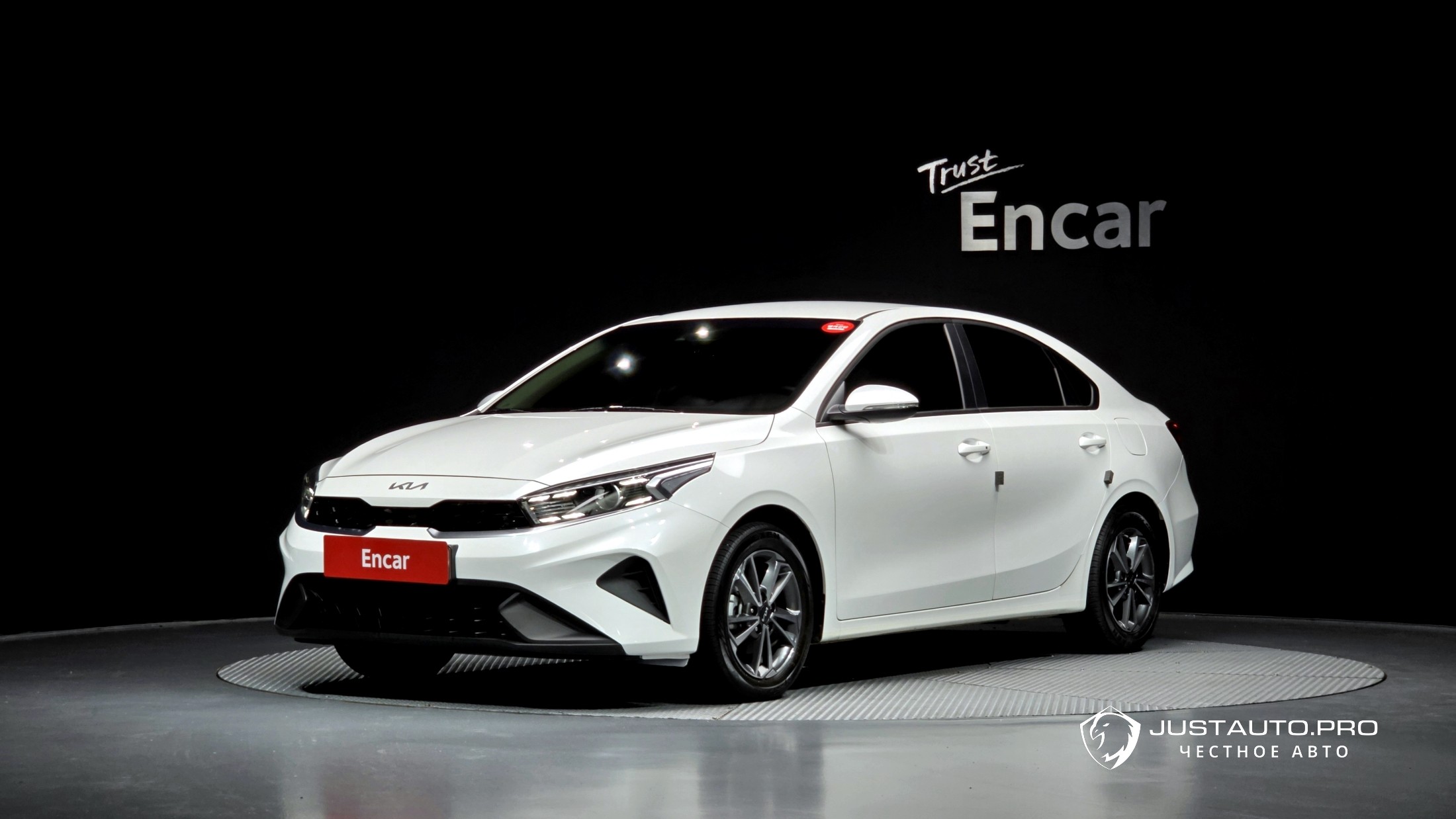 Автомобиль Kia K3
