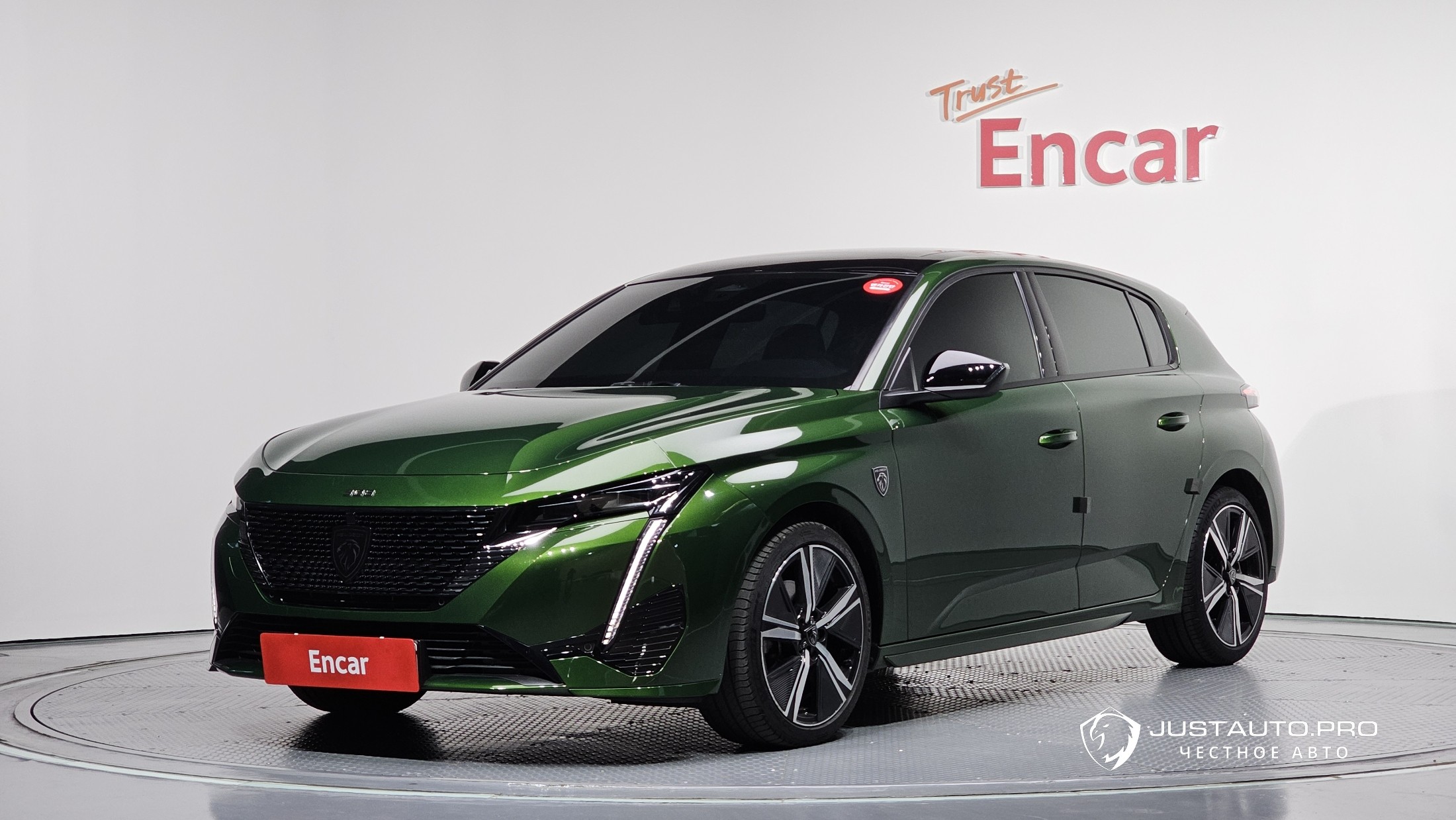 Автомобиль Peugeot 308