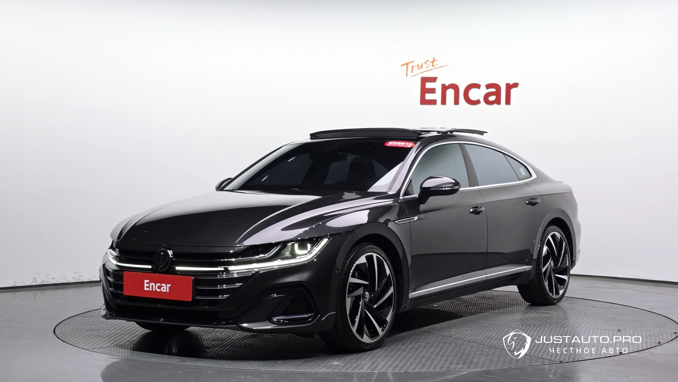 Автомобиль Volkswagen Arteon