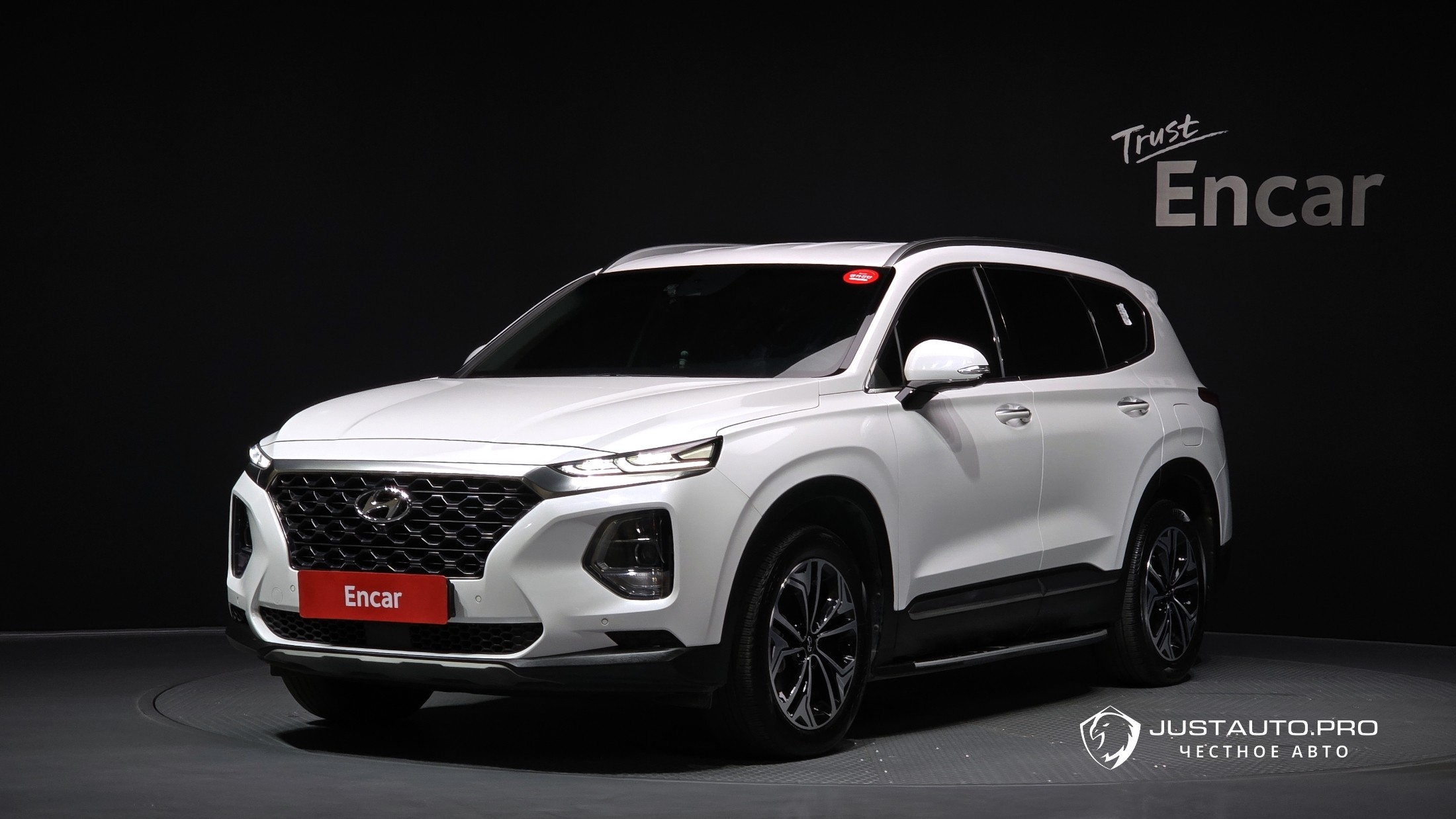 Автомобиль Hyundai Santafe