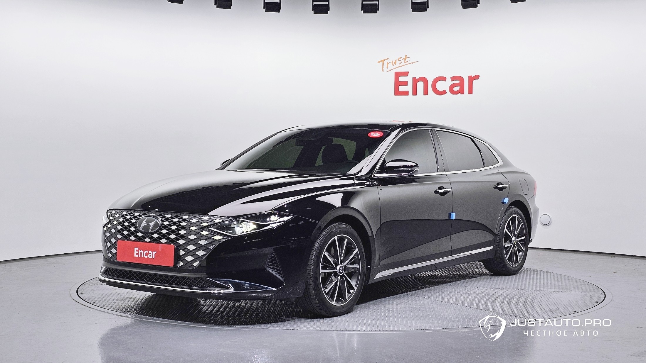 Автомобиль Hyundai Grandeur