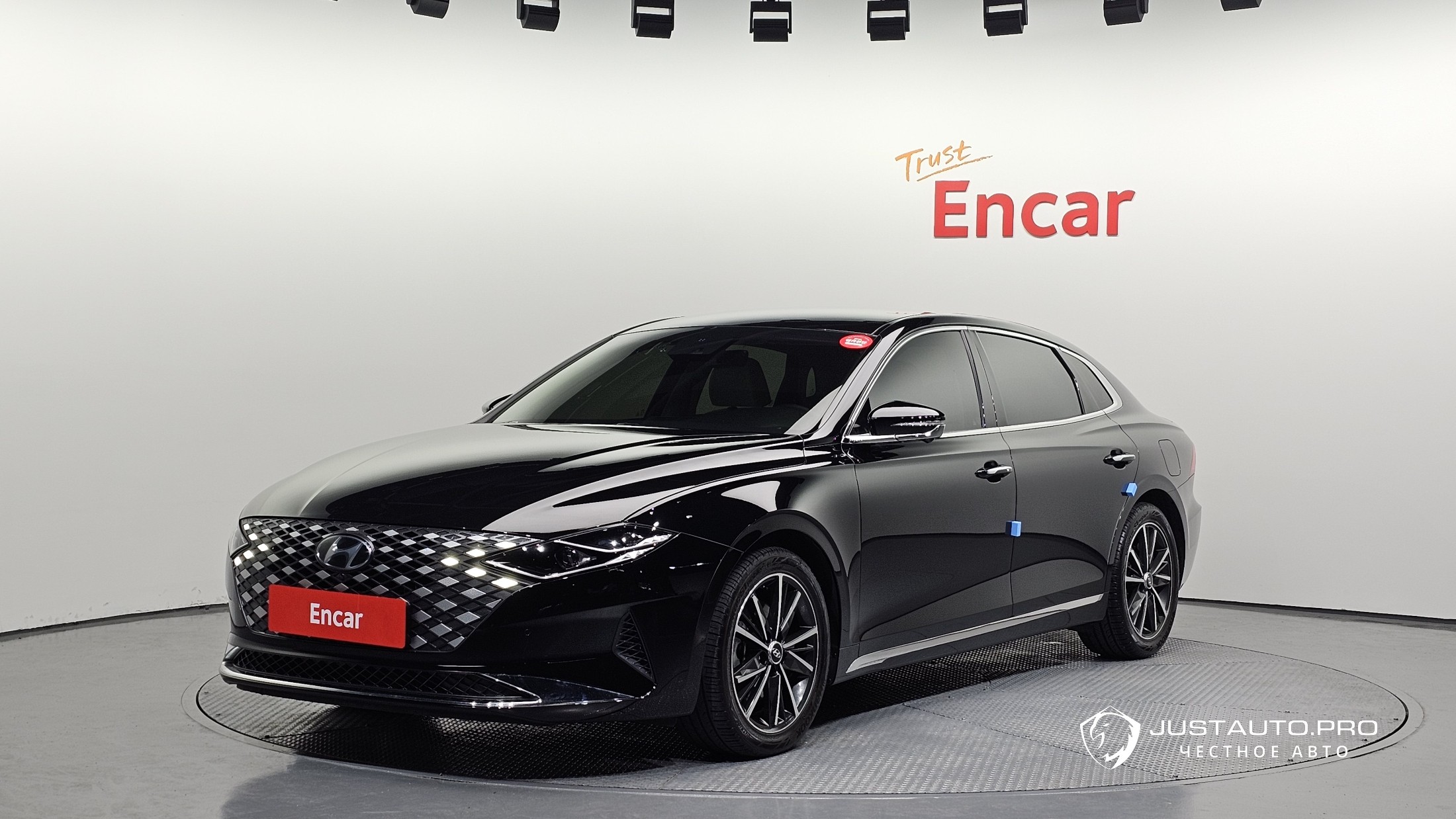 Автомобиль Hyundai Grandeur