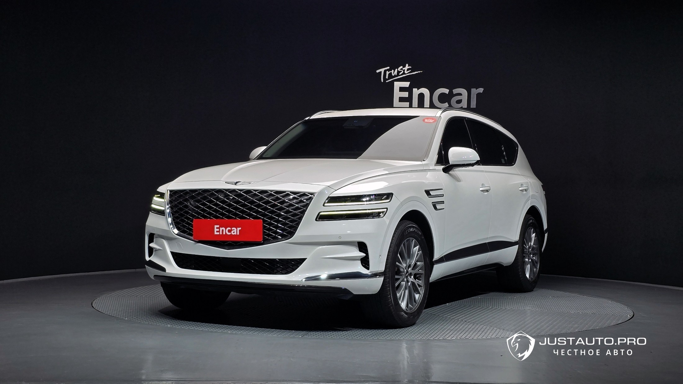 Автомобиль Genesis GV80