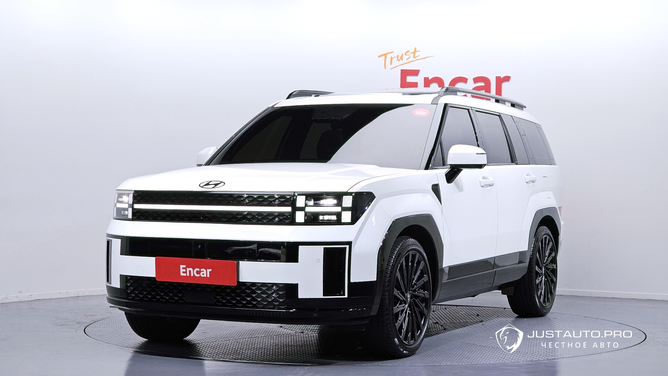 Автомобиль Hyundai Santafe