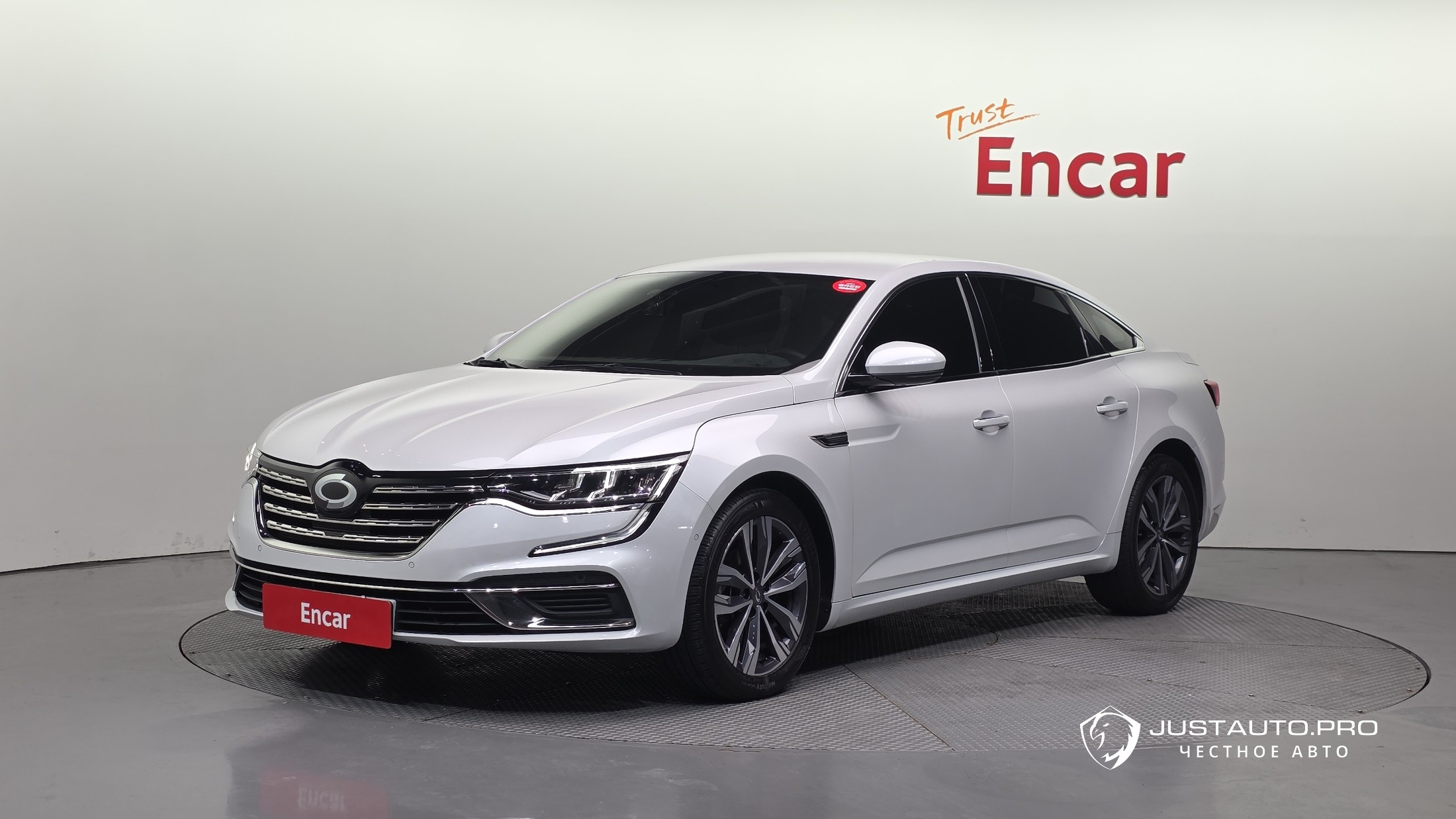 Автомобиль Renault-KoreaSamsung SM6