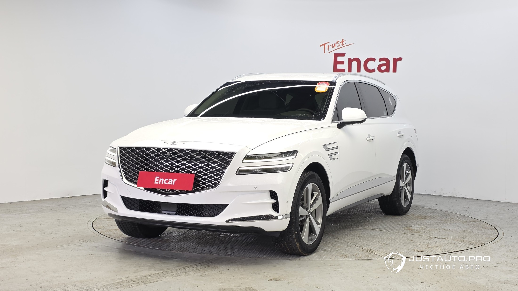 Автомобиль Genesis GV80