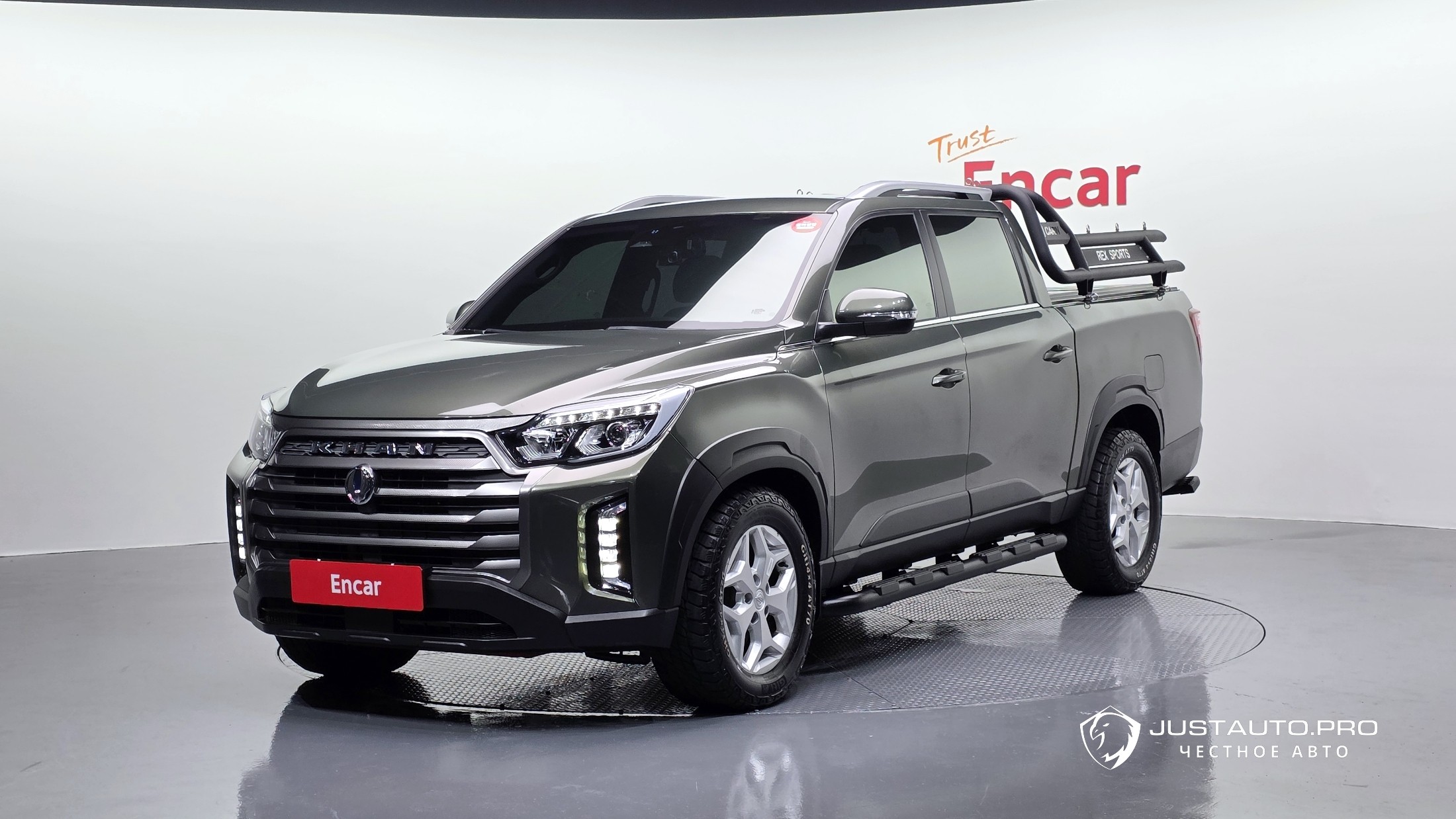 Автомобиль KG_Mobility_Ssangyong Rexton