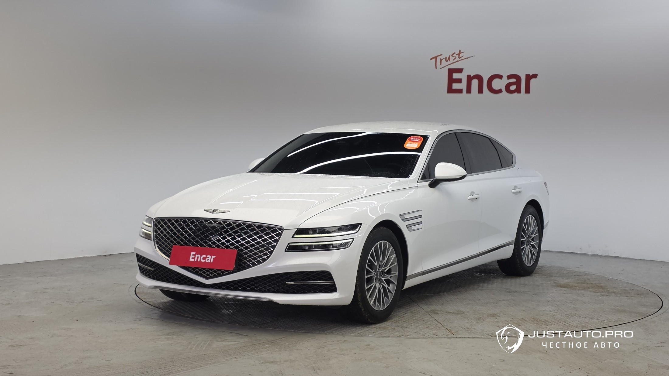 Автомобиль Genesis G80