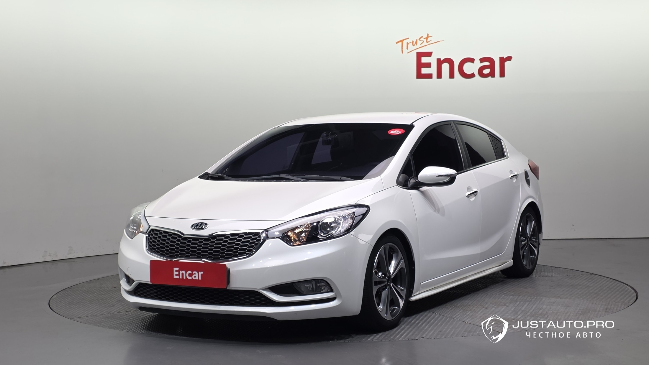 Автомобиль Kia K3