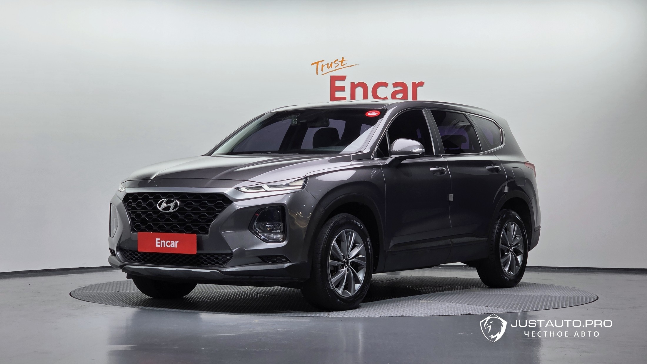 Автомобиль Hyundai Santafe