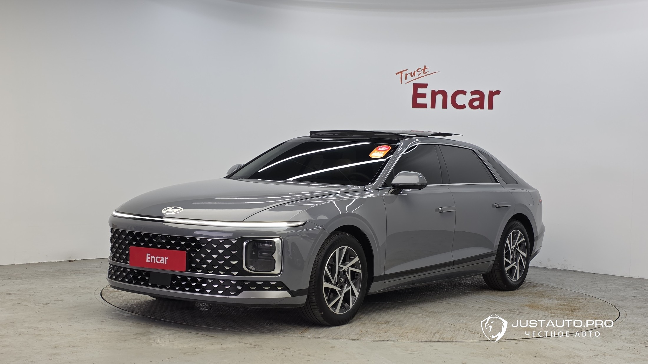 Автомобиль Hyundai Grandeur