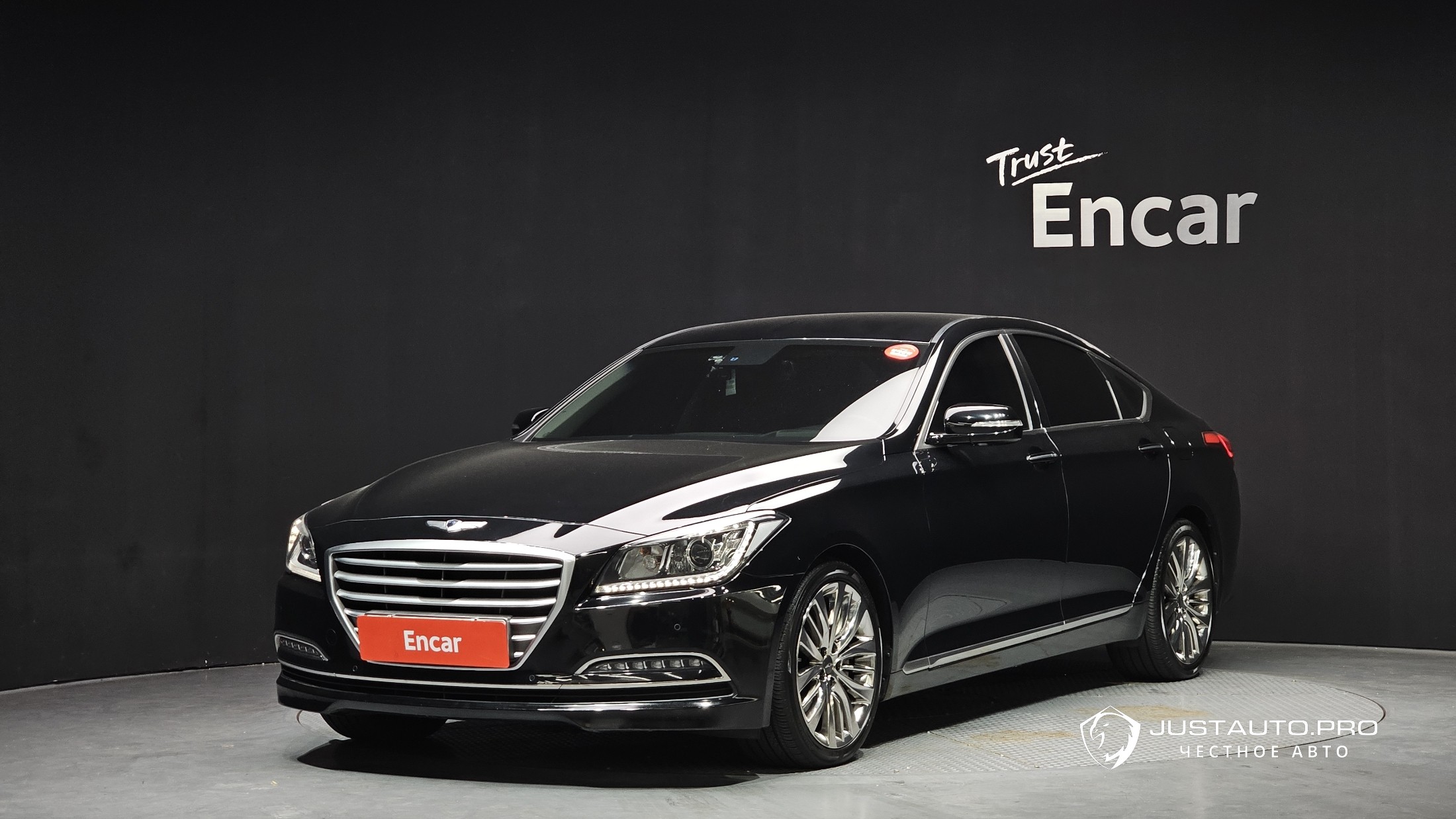 Автомобиль Hyundai Genesis