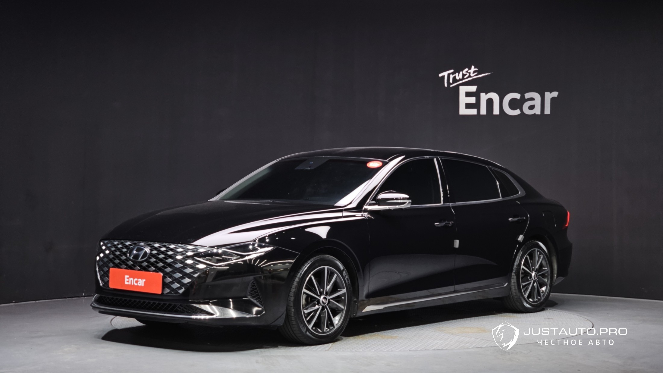Автомобиль Hyundai Grandeur