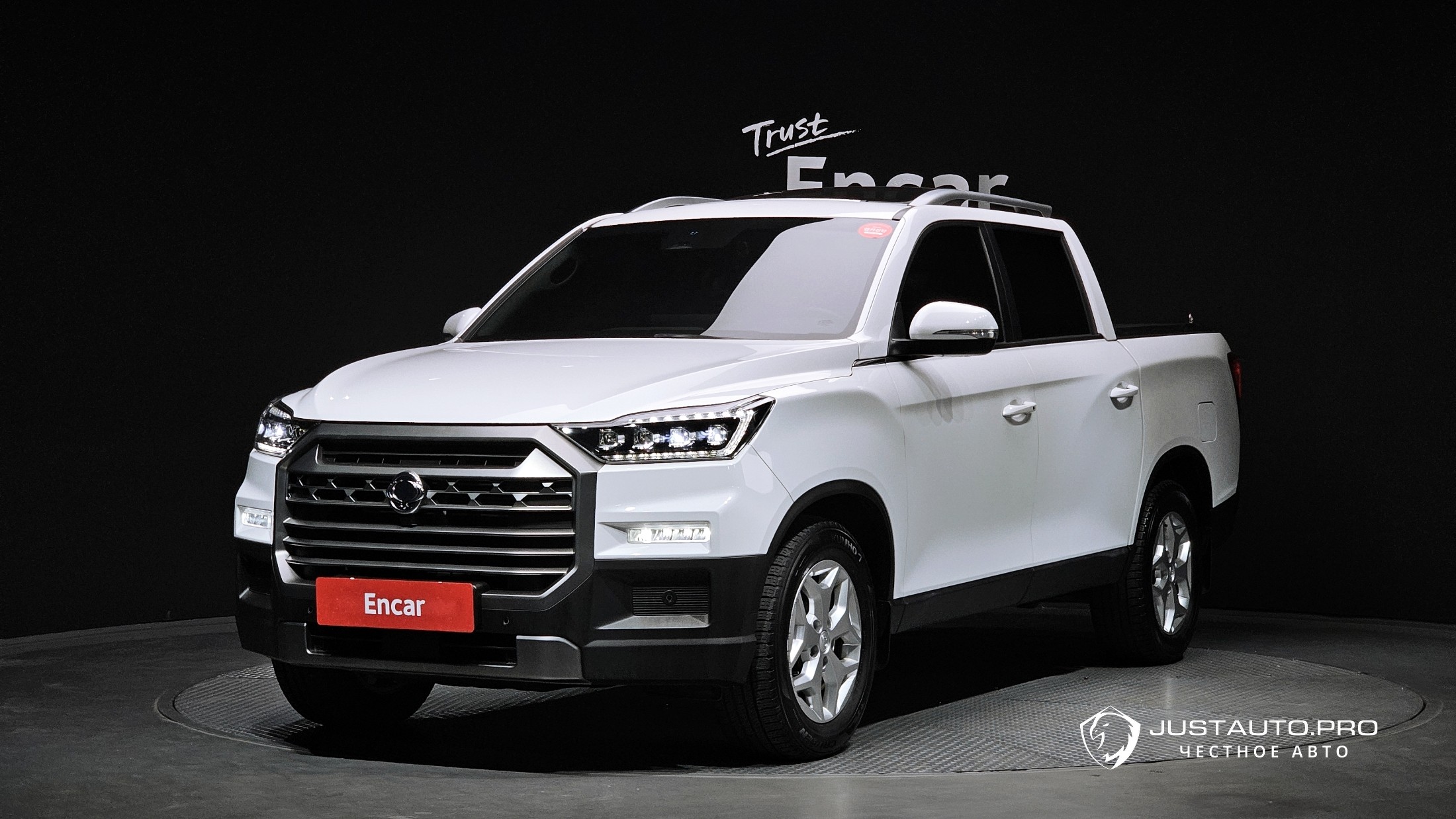 Автомобиль KG_Mobility_Ssangyong Rexton