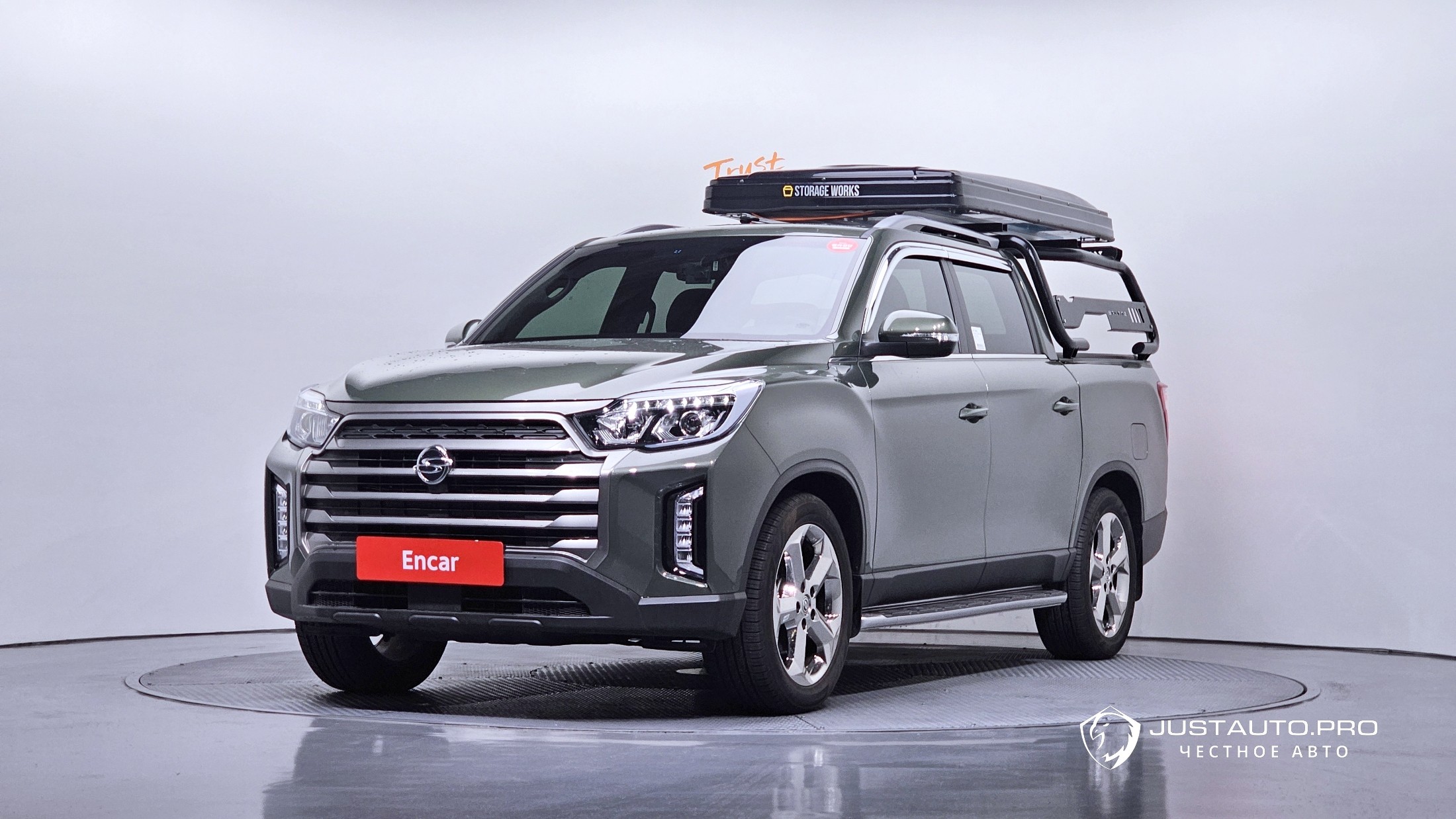 Автомобиль KG_Mobility_Ssangyong Rexton