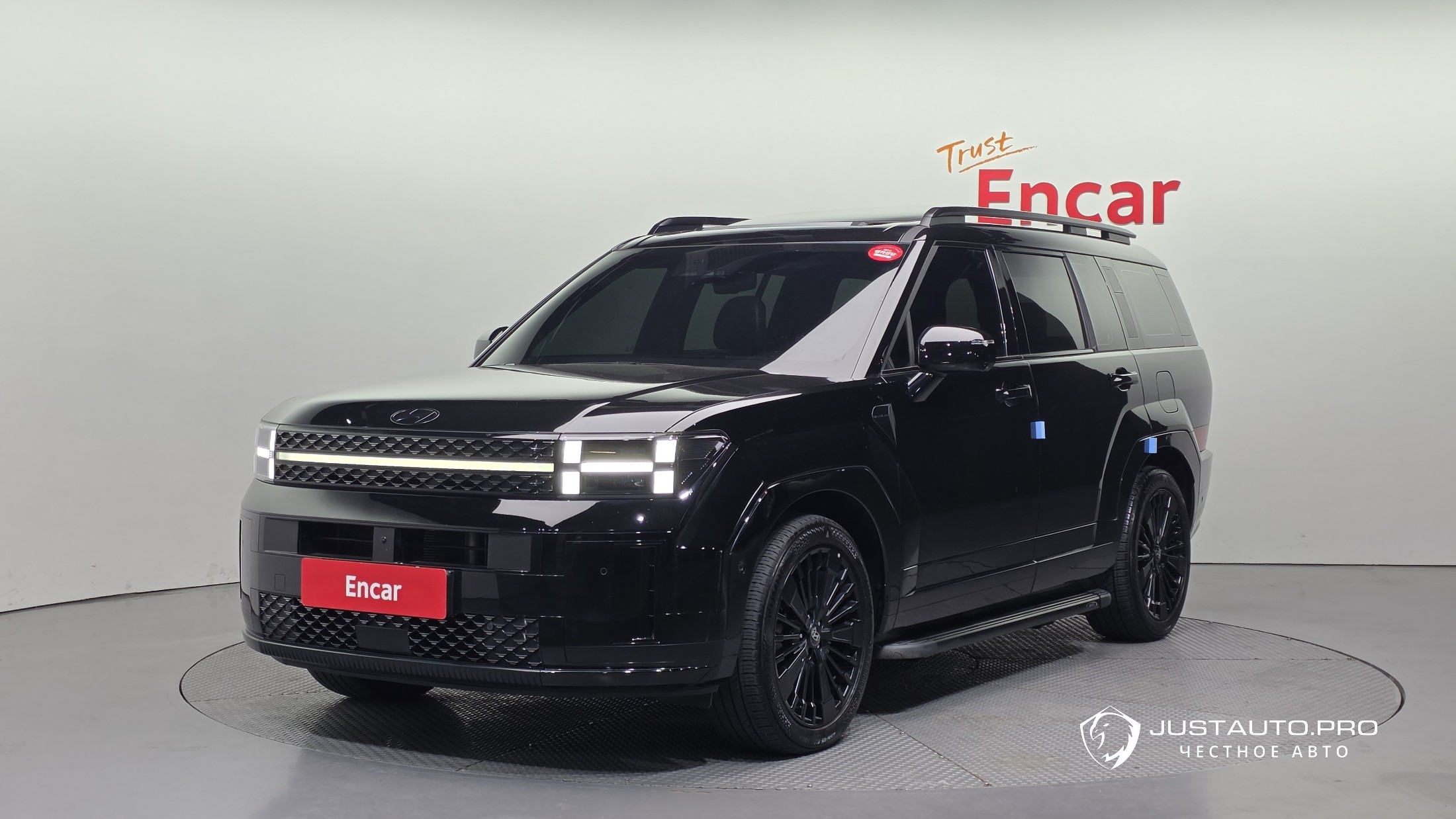 Автомобиль Hyundai Santafe