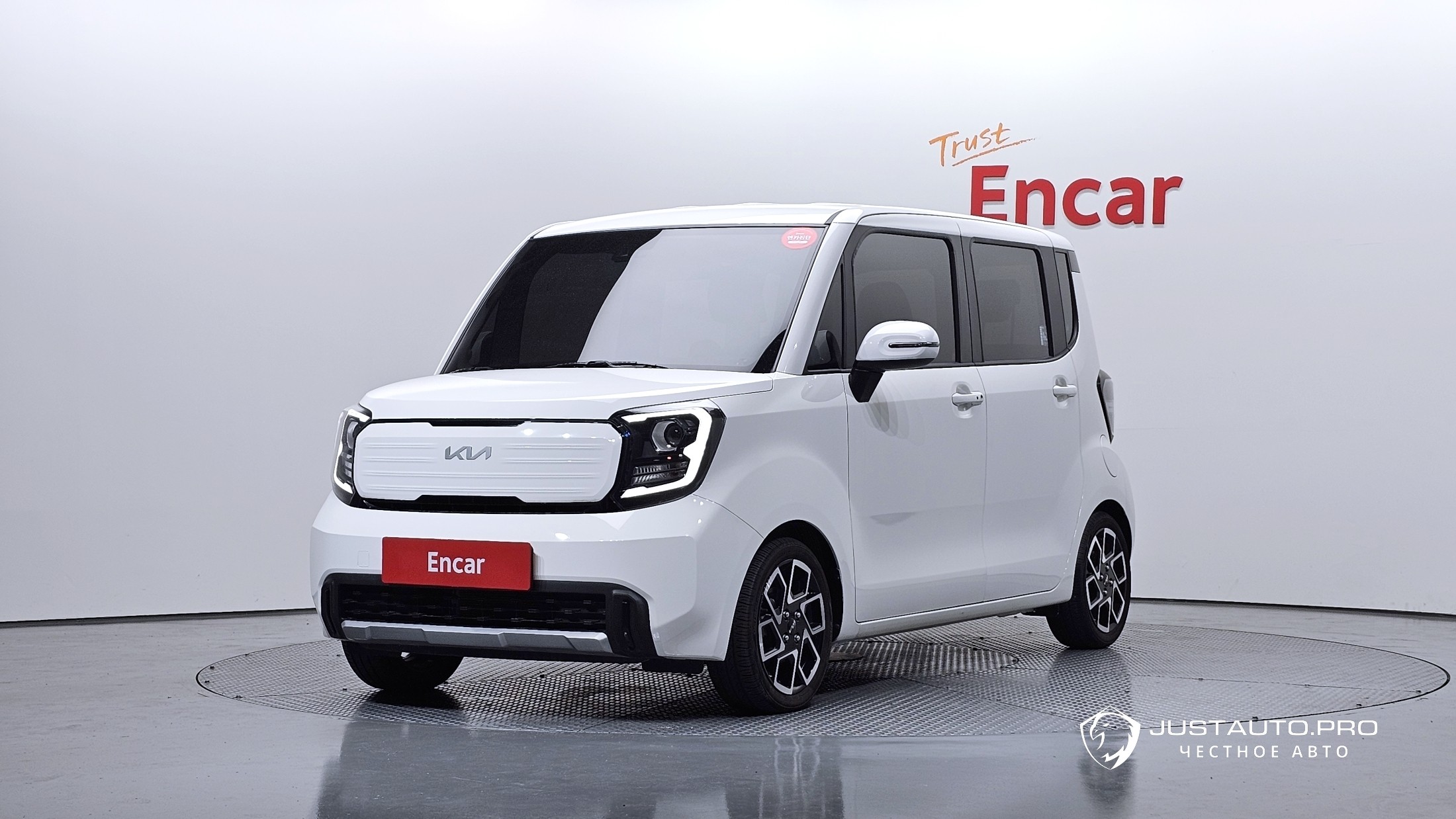 Автомобиль Kia RAY