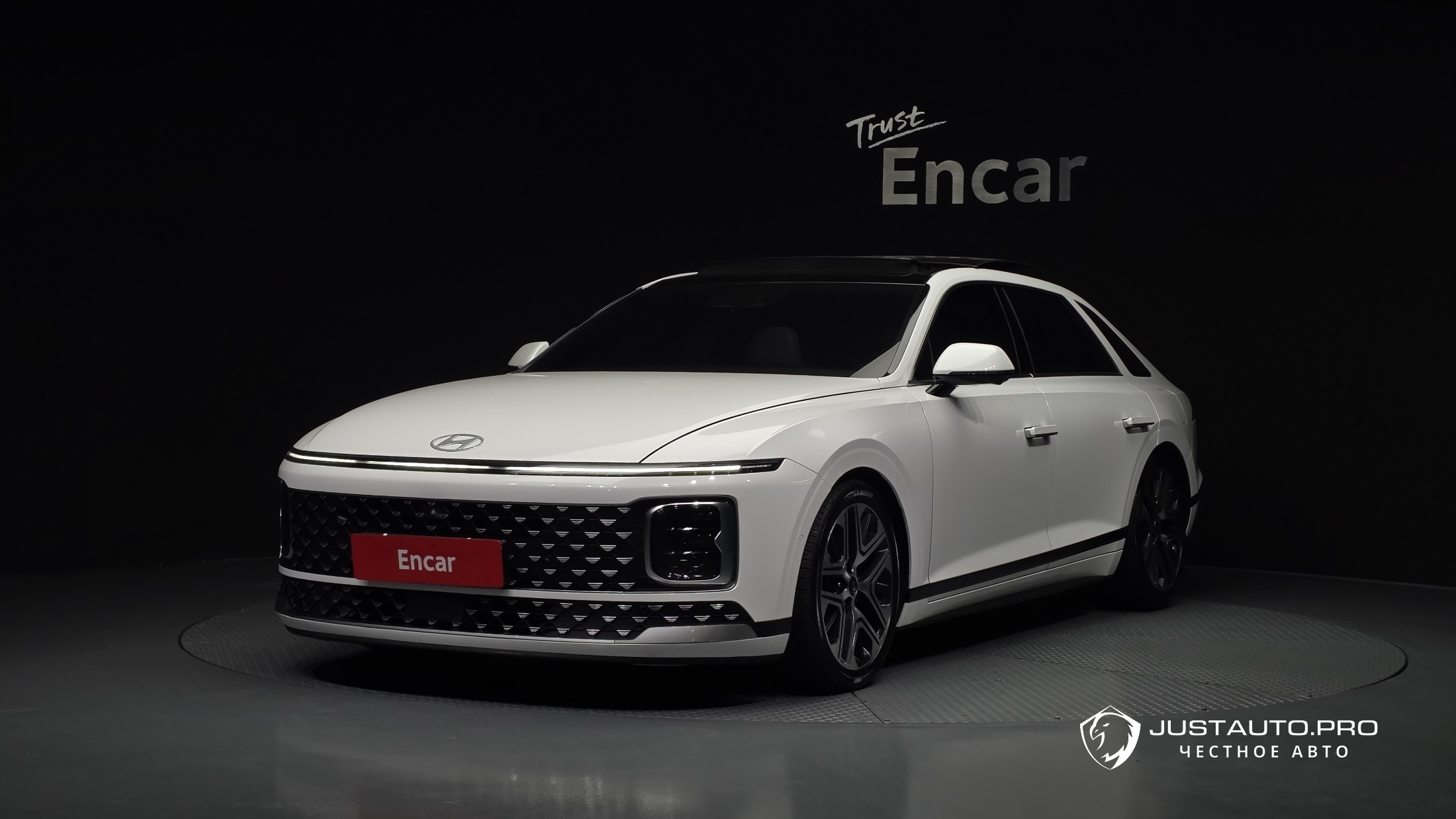 Автомобиль Hyundai Grandeur