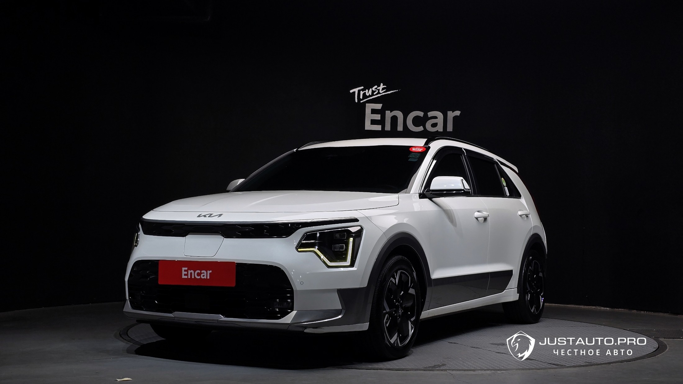 Автомобиль Kia Niro