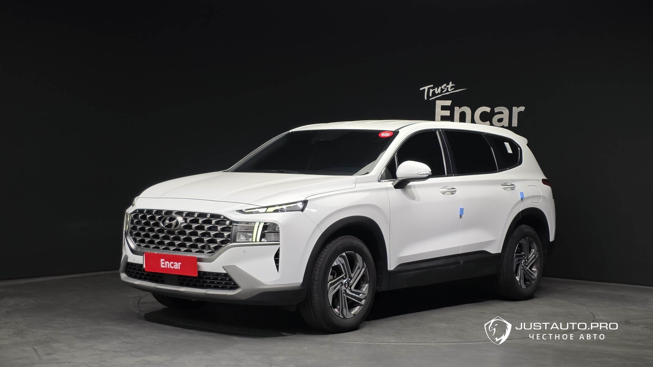 Автомобиль Hyundai Santafe