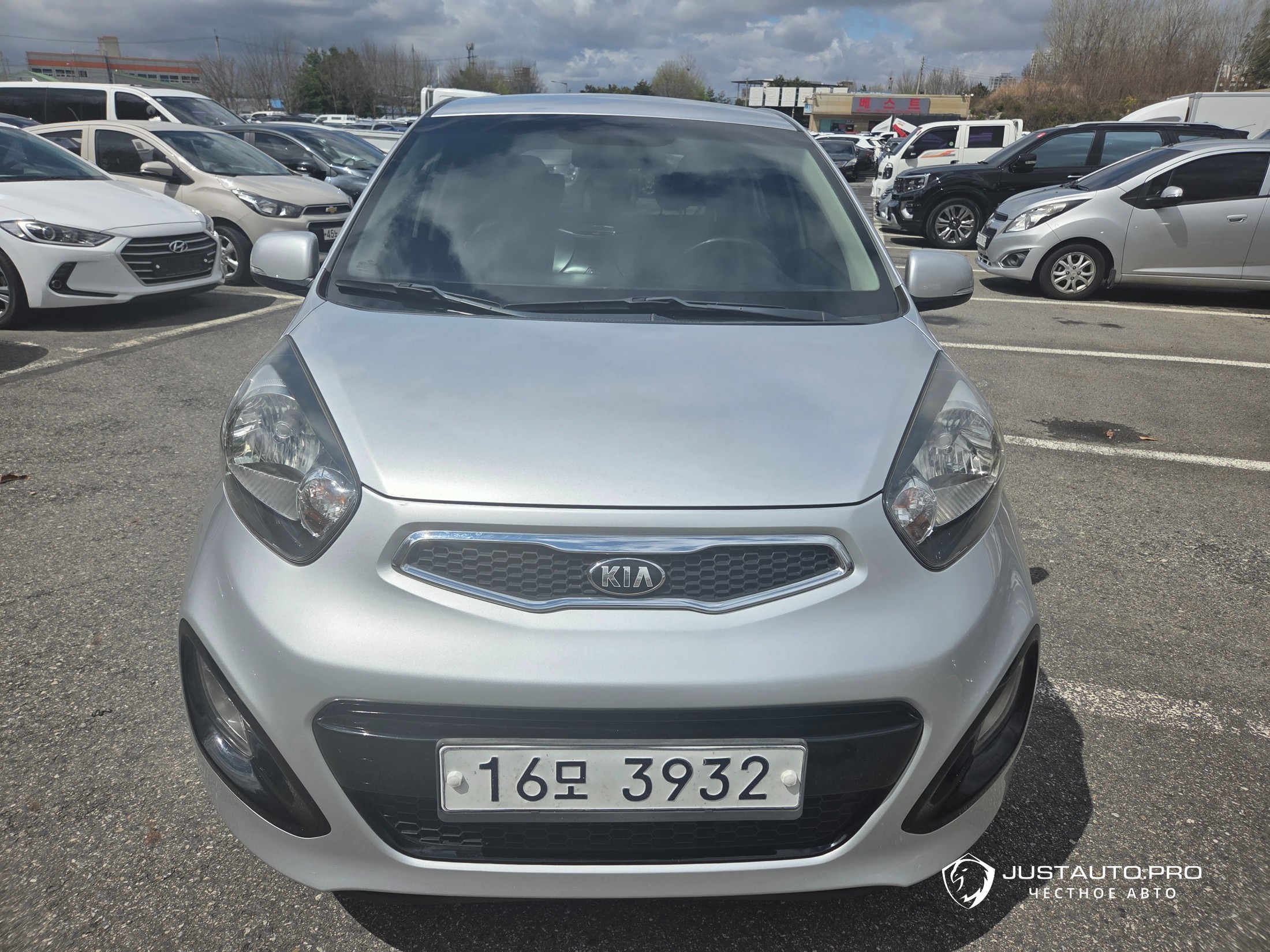 Автомобиль Kia morning