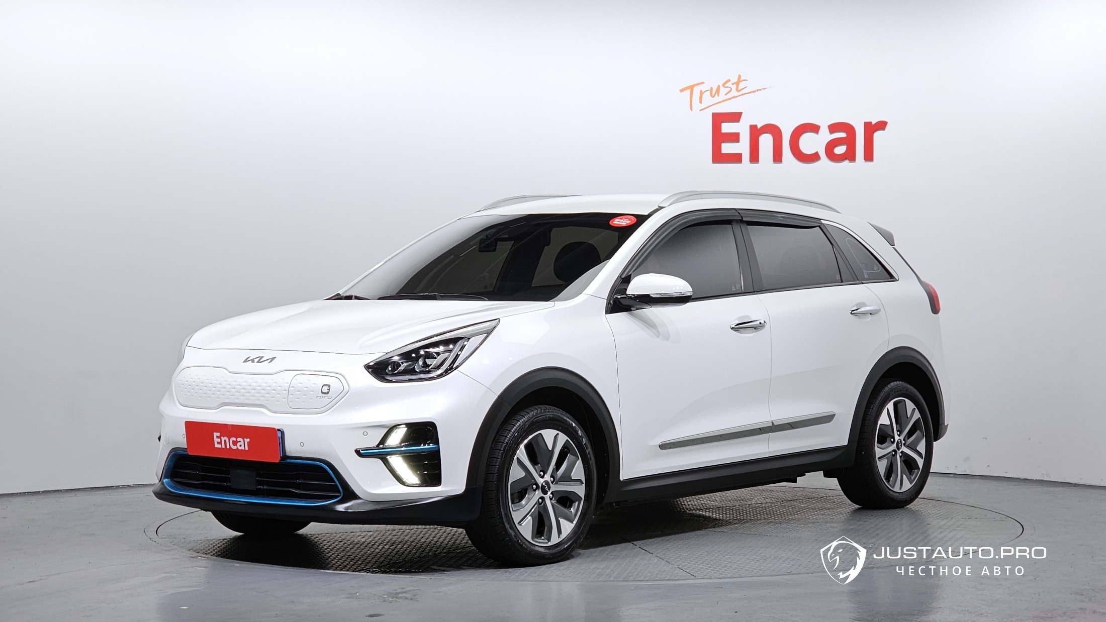 Автомобиль Kia Niro