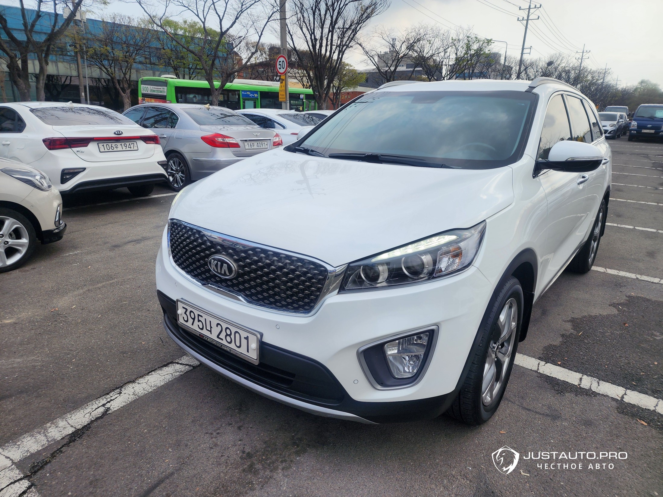 Автомобиль Kia Sorento