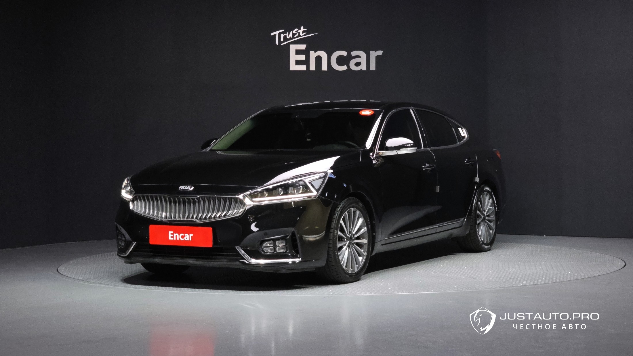 Автомобиль Kia K7