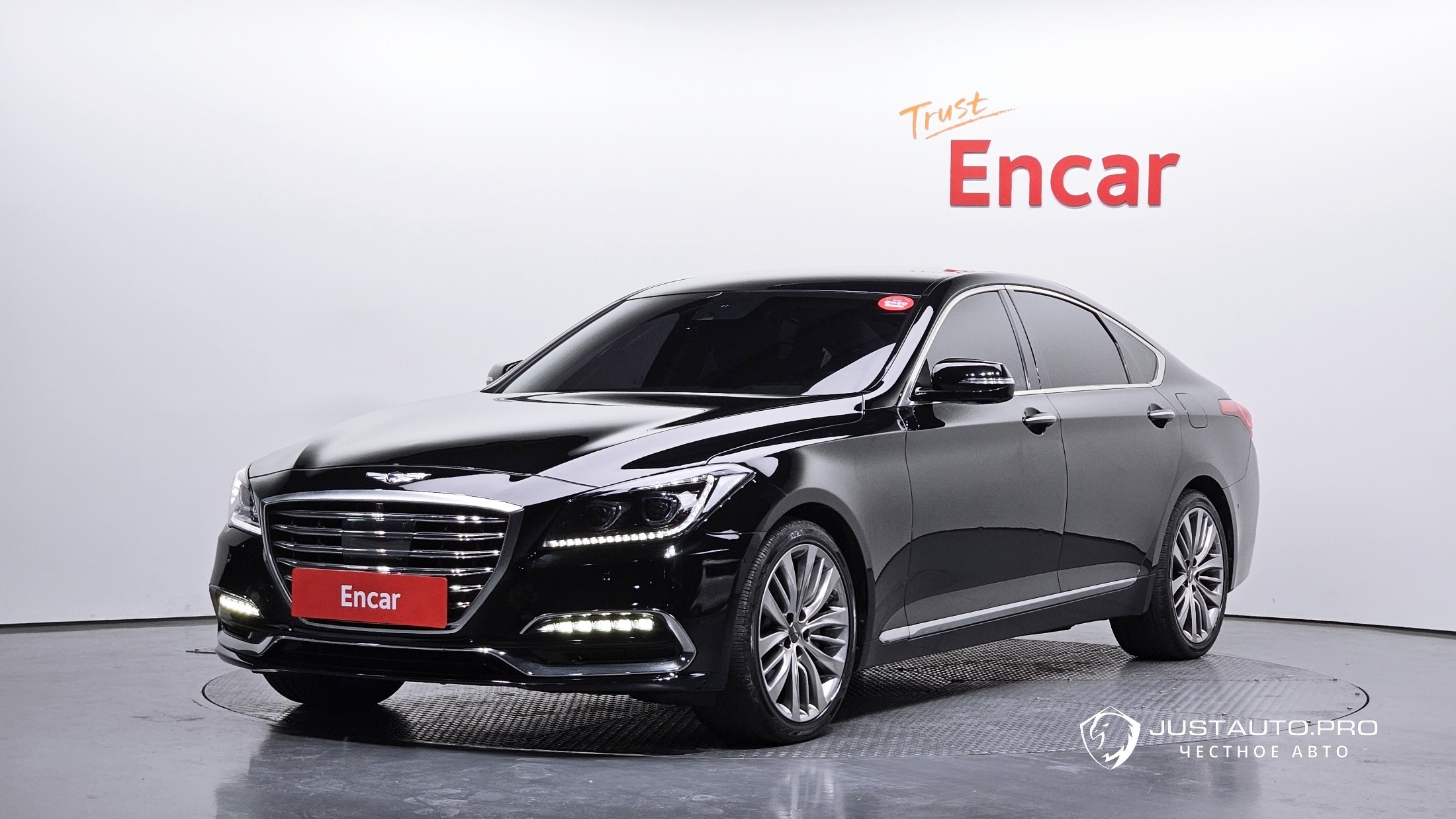 Автомобиль Genesis G80