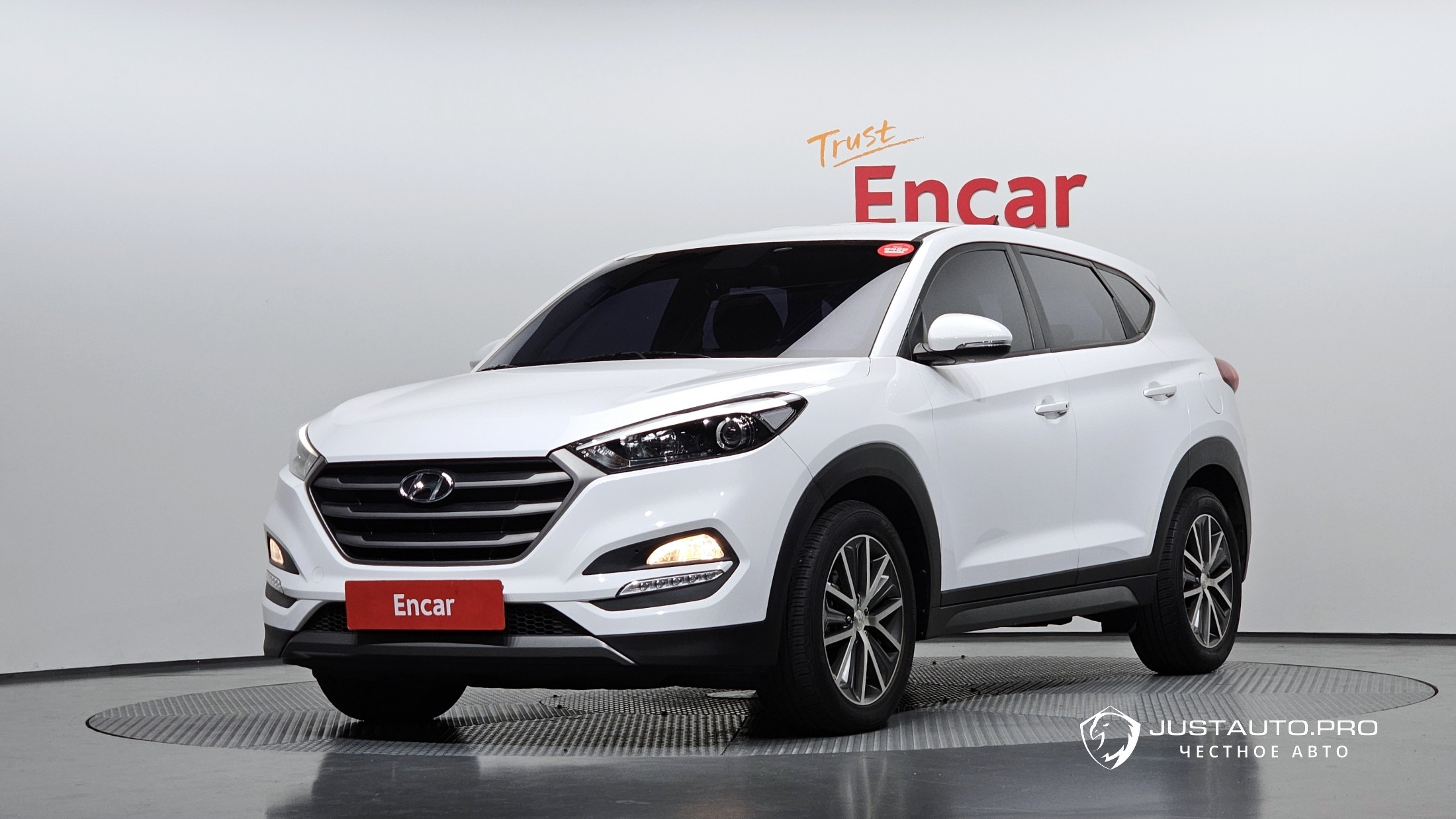 Автомобиль Hyundai Tucson