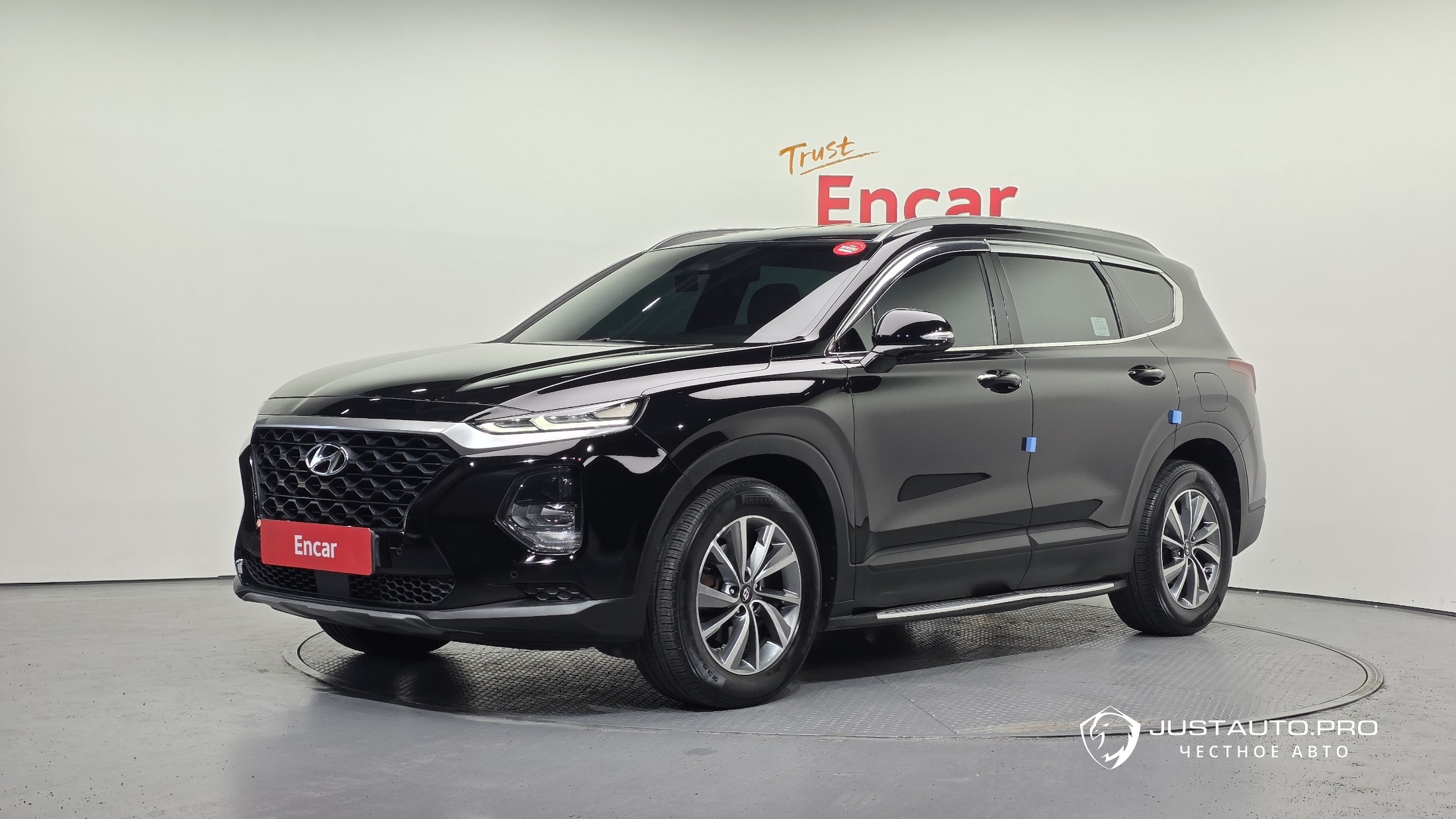 Автомобиль Hyundai Santafe