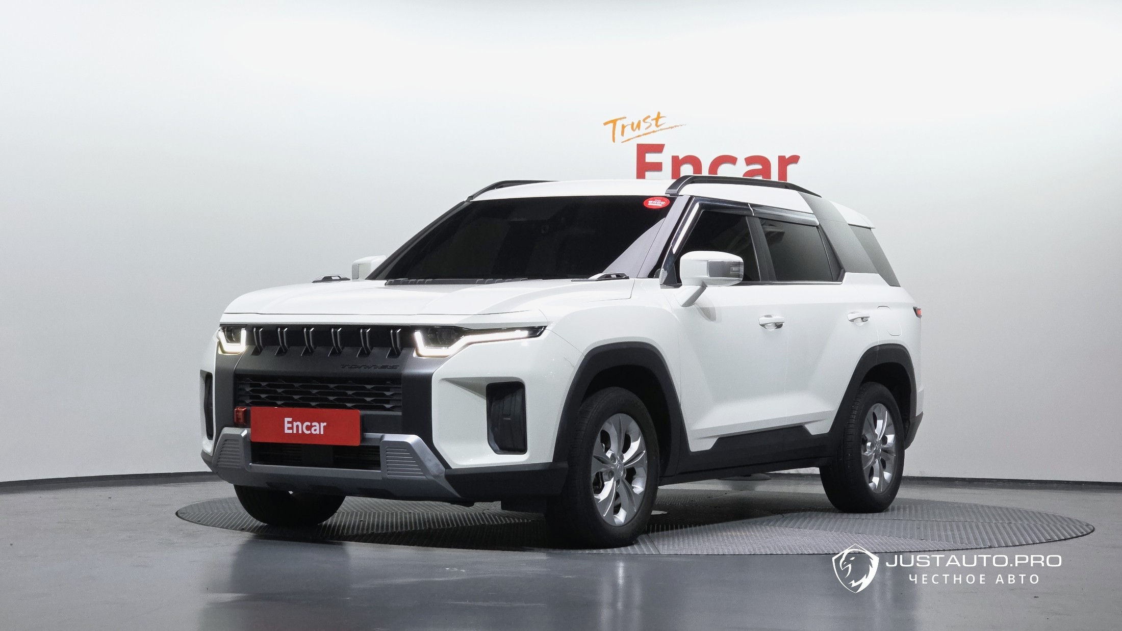 Автомобиль KG_Mobility_Ssangyong Torres